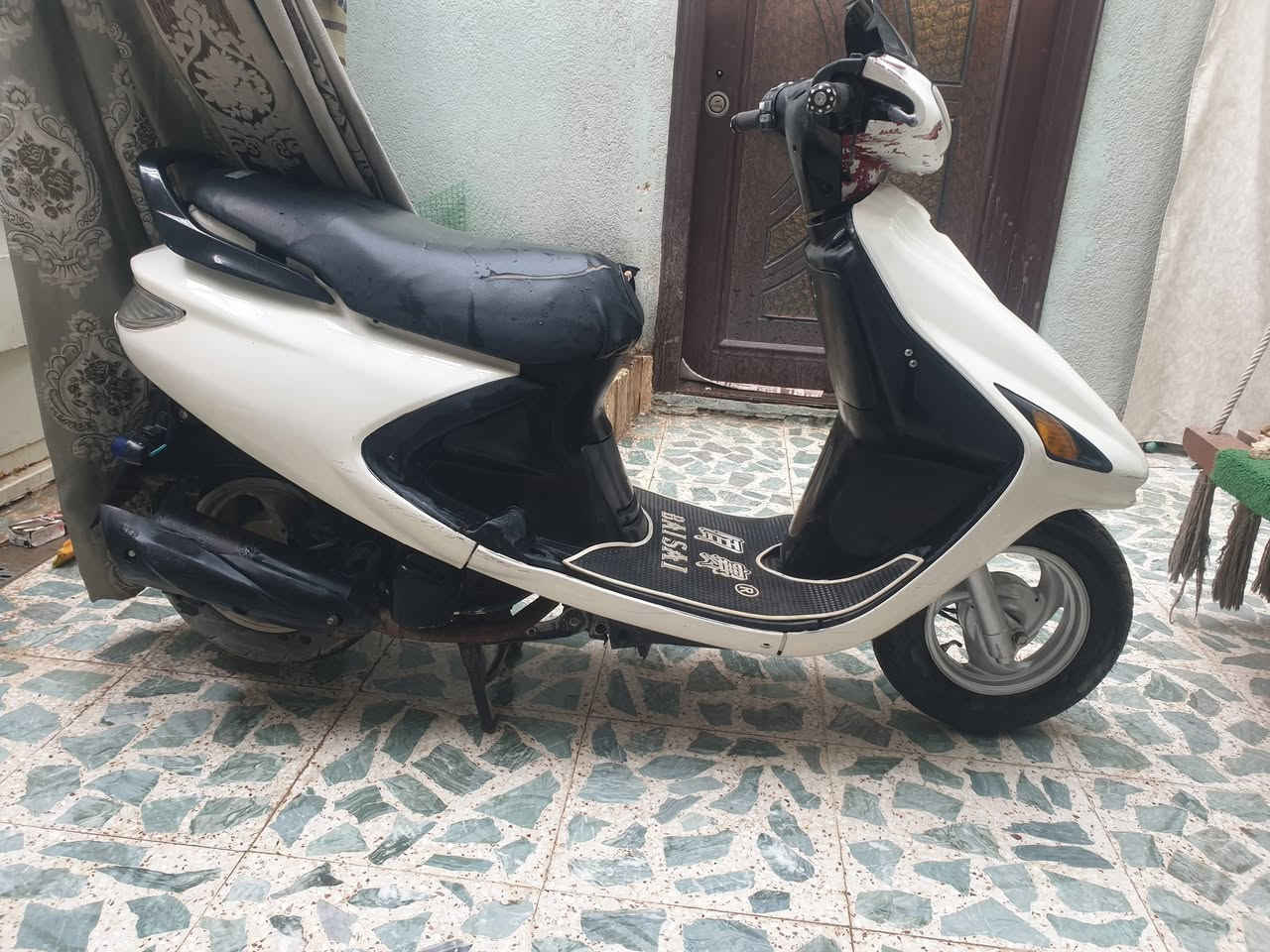 السلام عليكم  فراشة للبيع مامفتوحه ونظيفه السعر/ 500 وبيه مجال عنوان/ الكوفة


**إذا كنت صاحب هذا الإعلان وتريد حذفه لأي سبب، رجاءا أرسل رسالة إلى الدعم الفني**