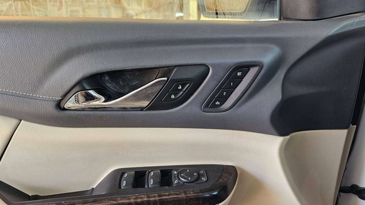 اكاديا دينالي 2023.  مرقم بغداد
حجم المحرك : 6 سلندر 3600

لون السيارة : لون رصاصي

الرقم  باسمي بغداد

المسافة المقطوعة : 22 الف

الضرر :  قبق جنطه وجاملغ وباب خلفي بارد

المواصفات:

•5 انظمة للقيادة 

•3 صفوف 7 راكب

•لايتات Led امامي وخلفي 

•رادارات أمامية وخلفية وجانبية 

•مقاعد جلد بريميوم مع تطريز دينالي

•شاشة كبيرة 8 انج تدعم Apple CarPlay/ Android Auto

•نظام Bose الصوتي ( راقي جدا وصوت عالي )

•تبريد وتدفئة للمقاعد الأمامية

•رادار تنبيه وتصادم

•تنبيه مغادرة المسار

•مثبت سرعة ذكي 

•مانع انزلاق + انظمة توازن متقدمة 

•تدفئة الستيرن

•نظام تشغيل عن بعد

•شاحن لاسلكي للموبايل

•فتح الجنطة لمس 

•نظام خرائط مدمج

•نظام USB متعدد بكل الصفوف

•نقطة عمياء

•توقف تلقائي عند الطوارئ

•حساسات ضغط الاطارات

•تنبيه المشاة

كشن هزاز 

تقفيل الجام  وتصعيد عن بعد 

•تبريد خلفي مع تحكم مستقل

•نظام (Oil Life Monitoring System) ينطيك نسبة عمر الدهن المتبقي بدقة مثلا 70‎%‎

وغيرها من المواصفات الخاصة بفئة الدينالي

مراوس بدورنكو

مكان السيارة كربلاء


**إذا كنت صاحب هذا الإعلان وتريد حذفه لأي سبب، رجاءا أرسل رسالة إلى الدعم الفني**