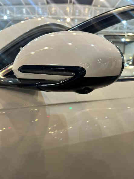 BYD SEAL 06

الهجينة الذكية… أداء مذهل وكفاءة بلا حدود.

بقوة 163 حصان وتسارع من 0 إلى 100 كم/س خلال 7.6 ثانية . تمشيك 2,100 km بالتفويلة الكاملة

تمنحك BYD Seal 06توازناً مثالياً بين القوة، الهدوء، والتوفير.

🔹 نظام هجين متطور DM-i

🔹 كارت تشغيل + شاحن

🔹 شاشة ذكية ومقصورة فاخرة

🔹 أنظمة أمان شاملة

🔹 سعة خزان الوقود 65 لتر 

 السعر؟ مفاجأة بانتظارك ❗️

📍 بغداد- معرض القمة – معارض البياع – الشارع الرئيسي جهة صناعة البياع مجاور شركة جاك

  للاستفسار :*********** / *********** 📲
