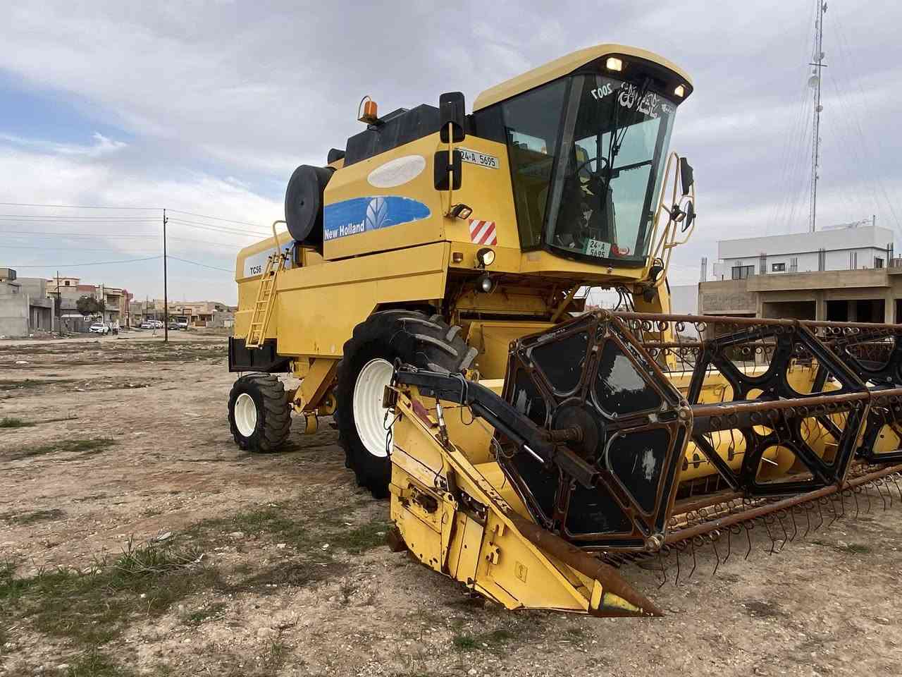 البيع نيهولند
نجكتر فول موصفات 
5 بلم 
طبلة 17
دبل درام  
سنويه 2030
رقم شيمالي
معمر كمل كبل عل حصاد 
بدون لحيم بدون صبخ 
الاستفسار ***********
موجود موصل سهل نينوى
