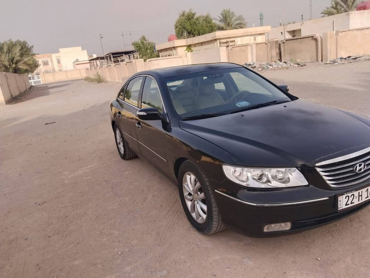 السلام عليكم ازيرا للبيع موديل 2007 جاهزه مكينه وكير تبريد شغال تخم تاير السياره ماعايزه شي غرفه جديده مداور مكاني النجف *********** السعر 88وبيها مجال
