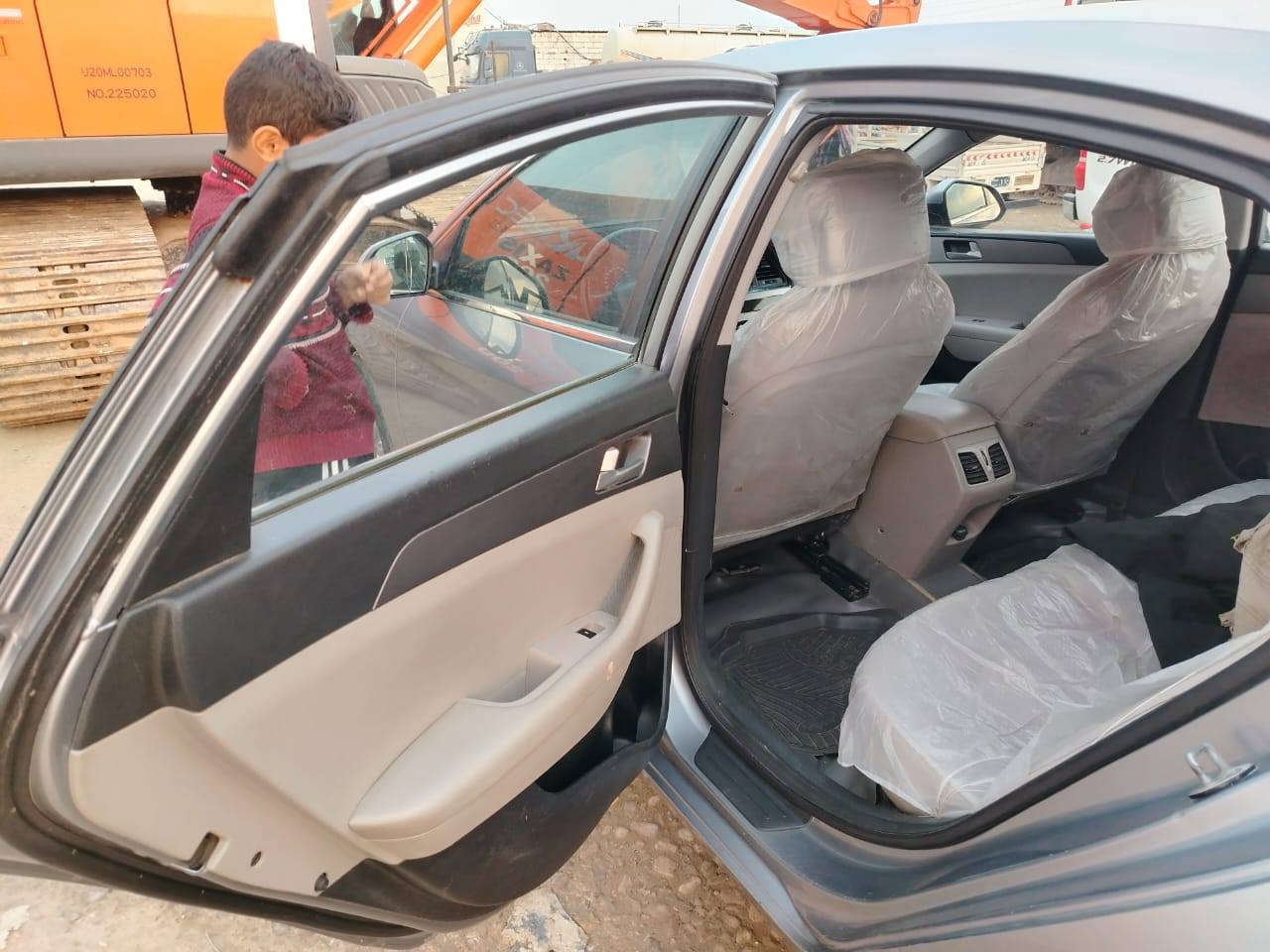 السلام عليكم سياره سوناتا 2016  خليجي مكفوله كفاله عامه من التبديل والضربه مكينة 2400 دوش سنويه لل 2029 بسمي رقم قادسية انكليزي السعر 152 وبيها مجال المكان الديوانيه عفك للاستفسار *********** ملاحضه مكلف بالنشر
