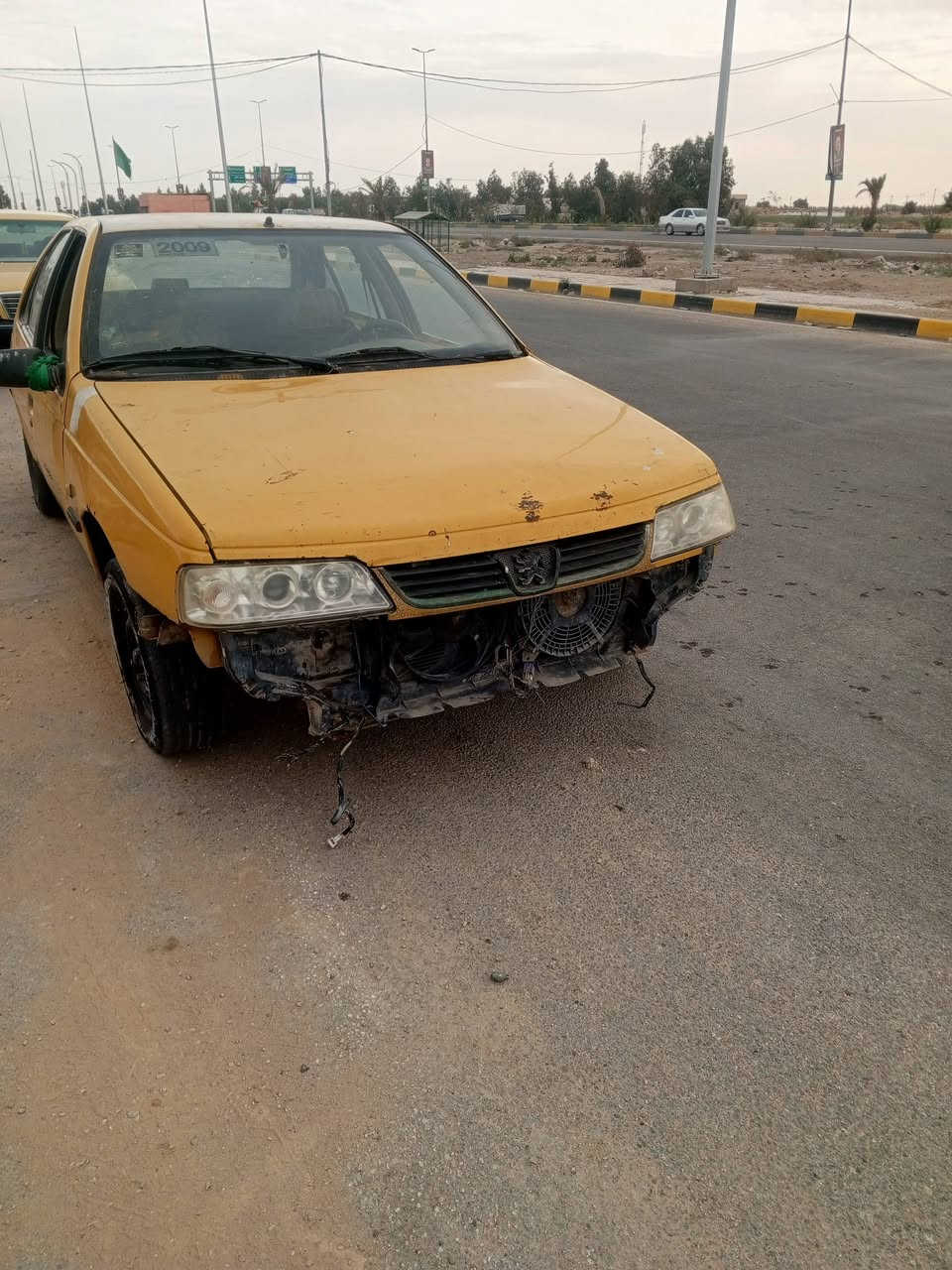 بيجو رواء موديل 2008 رقم بغداد الماني ما اندر راعيها سعر السياره 8 ورقات وبيها مجال سياره شغاله وتمشي عوزها دعاميه وبطاين البوب فقط (***********) مكان السياره طريق النجف كربلاء
