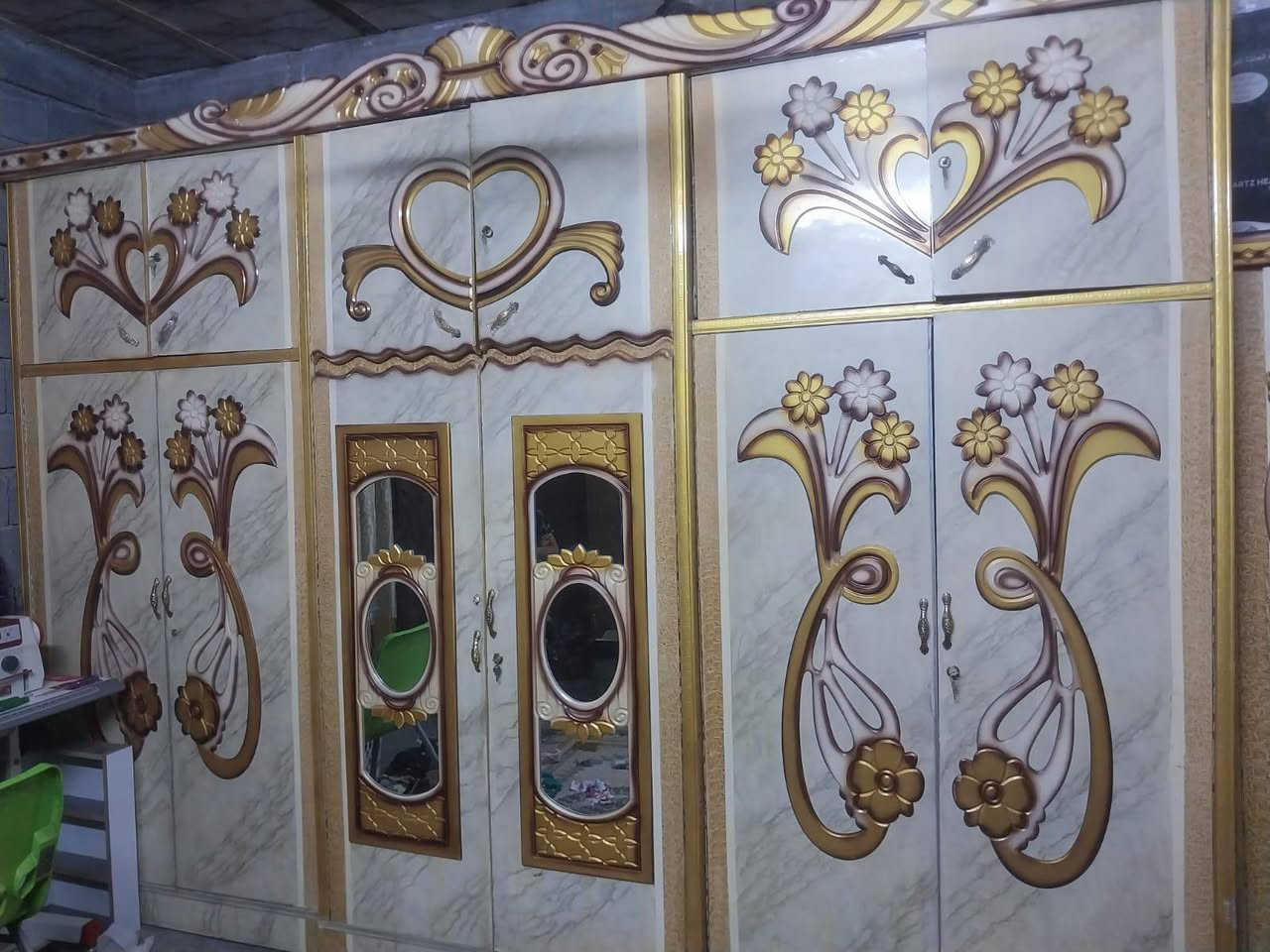 للبيع غرفة نوم مال عرس موجود على واتساب ‏‪***********‬‏
