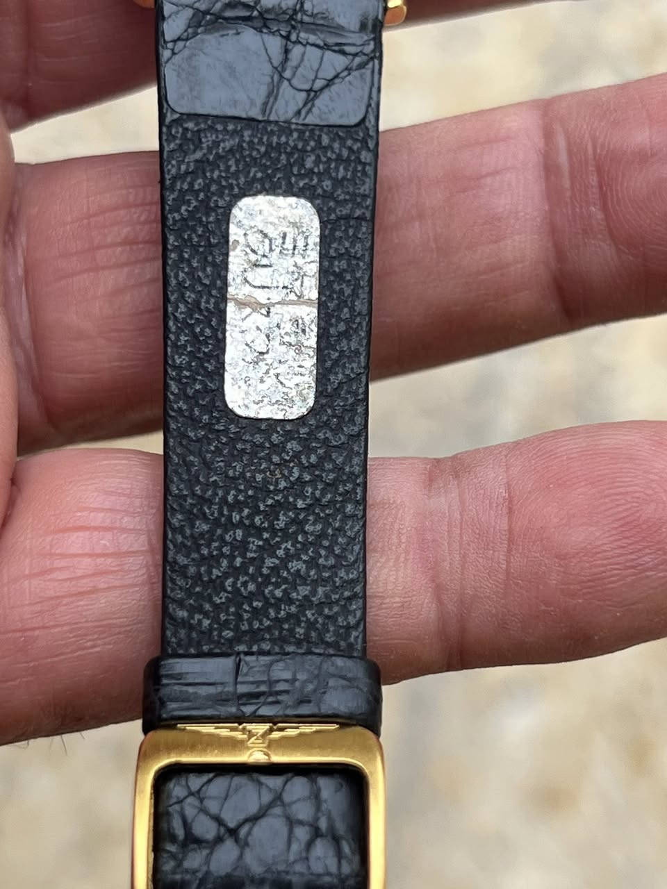 🟦لونجين
🟦اوتوماتيك
🟦القطر 35 ملم
🟦طلاء ذهب وستيل
🟦نظافة تامه
🟦سير مستبدل بأصلي سويسري
🟦بوك اصلي لونجين
🟦للتواصل الاتصال بالرقم ***********
🟦يوجد توصيل كافة المحافظات
