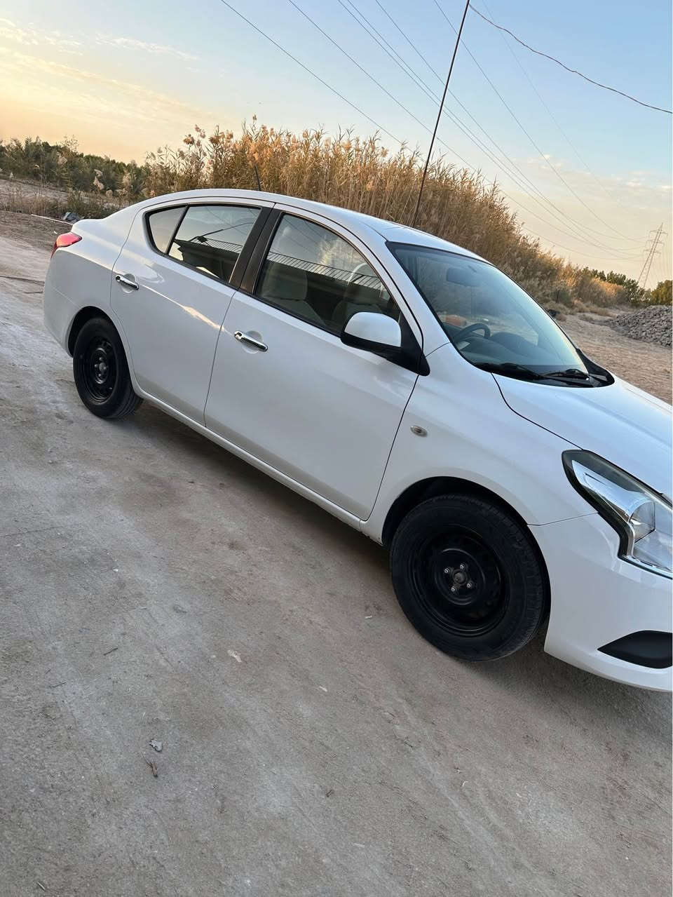 نيسان سني للبيع وارد هندي مديل 2023
الضرر جاملغ الامامي جهة السايق مبدل 
صبغ قليل بالقمارة الاماميه 
المشي 26الف
السيارة جاهزة وحلوة ونقص برغي مابيهه
تبريد حدادية تخم تاير محرك كير كلة مكفول 
رقم اربيل انكليزي 
السعر١١٥
العنوان البصرة 
 الرقم*********** Singapore
