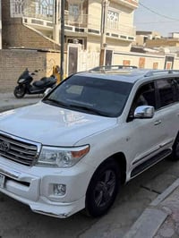 لاندكروز VXR • ٢٠١٥ • محرك ٥٧٠٠