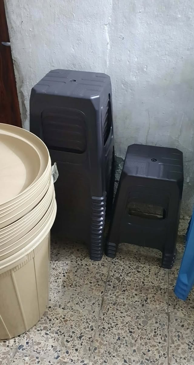 السلام عليكم كراسي استندر مسند 
 الناصر النوع الثقيل مو الخفيف الثقيل وطبلات الناصر الحجم الكبير وسطوله الحجم الكبير نوعيه ثقيله مكان ناصريه  المدينه قرب مضخة الماي 
الكرسي ب6الاف 
الطبلات بالفين 
السطل ب6الاف 
يتوفر خدمه توصيل للمفرد داخل الناصريه الفين


**إذا كنت صاحب هذا الإعلان وتريد حذفه لأي سبب، رجاءا أرسل رسالة إلى الدعم الفني**