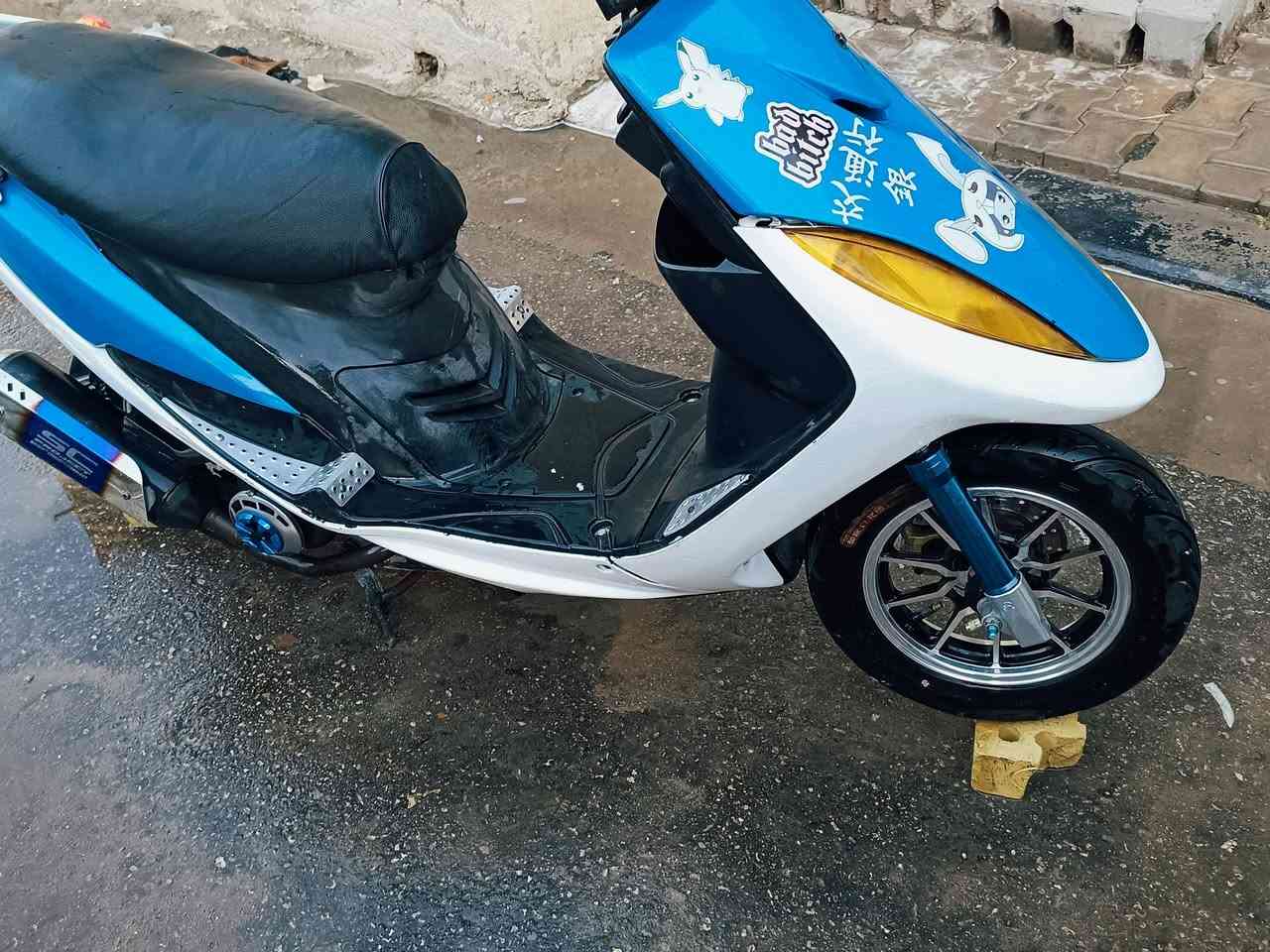 دراجه ماكس عدله ما مفتوحه سعر ٦٠٠ بيه مجال هذا رقم***********
