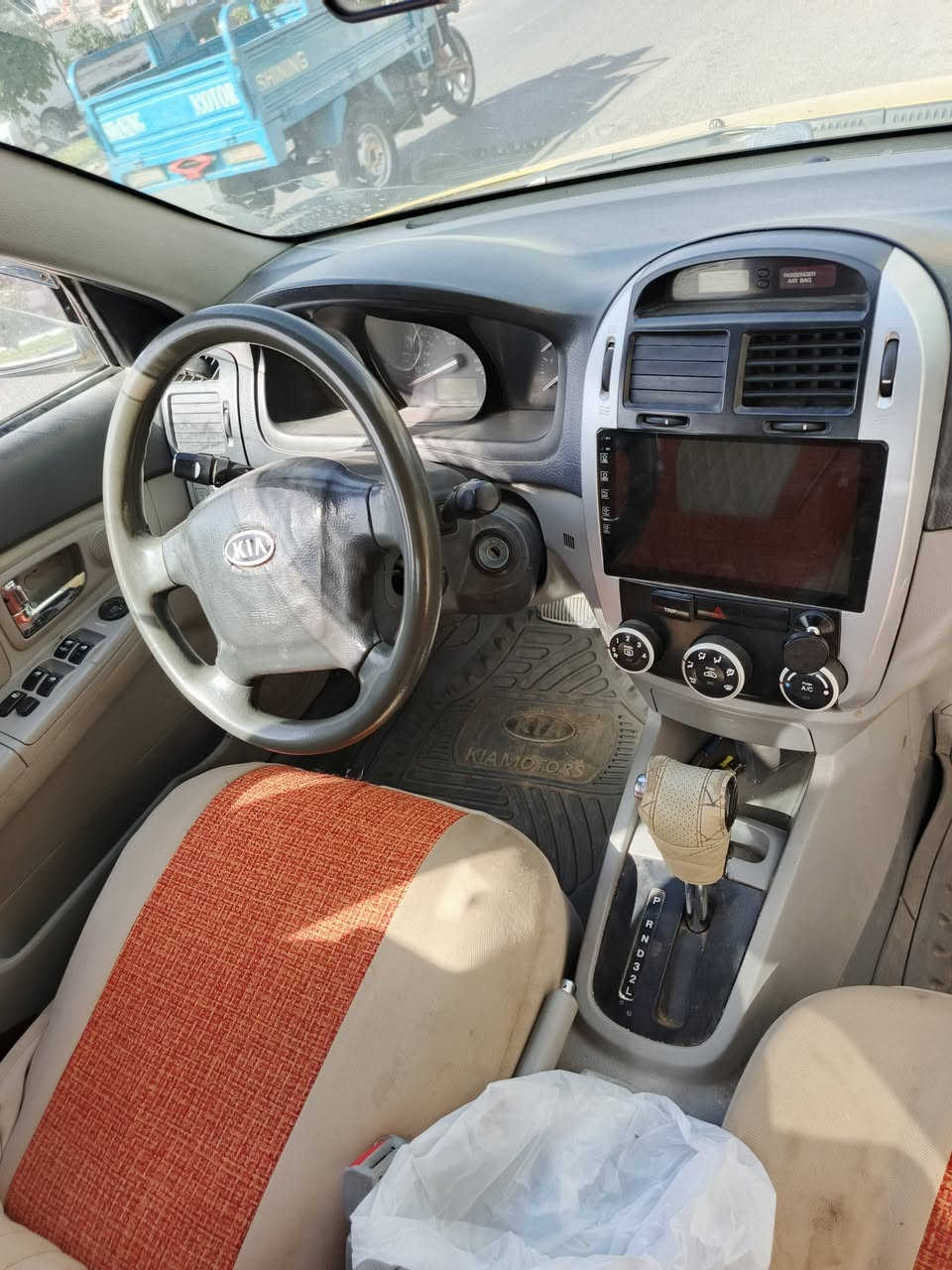 السلام عليكم سبكترة ٩ للبيع سيارة كاملة كير مكينة كشر غرفة نظيفة كلش تبريد وسعرهه كلش مناسب58 رقم بابل سنوية ٢٧ وسيارة بسمي ***********
