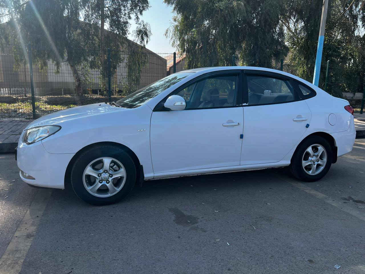 مكلف بل نشر لا تجي خاص

للبيع انترا موديل 2011 السيارة مبدل سستم 
ما عدا بونيد وصندوك ما بدل كير محرك شرط
بلا صبغ وهذا ولا معجون شرط السعر  105
وبيها مجال وهاذا  رقم صاحبها    ***********
