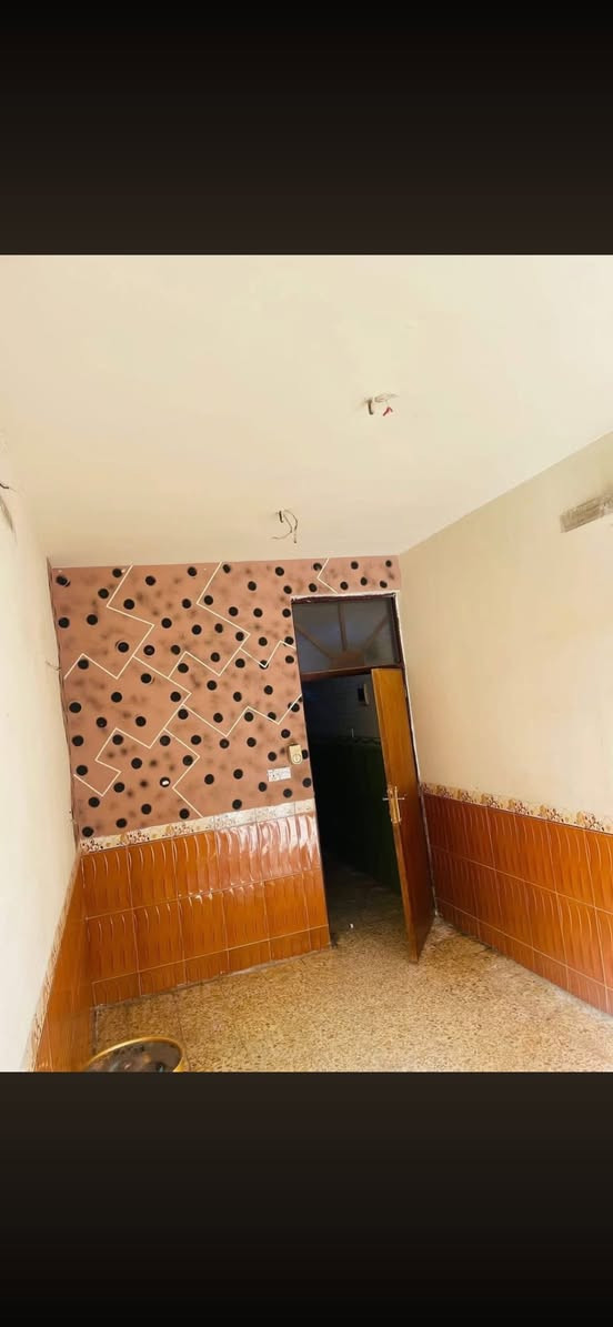 مشتمل للبيع

مشتمل 57م للبيع
يا الله
مشتمل للبيع في منطقة الشعب حي التجار الثانية الي مقابل كلية الامام الكاظم ع/ شارع اسواق عبدالرحمن/ شارع عريض١٥
المساحة ٥٧ متر
واجهة ٣ متر
نزال ١٩ متر
يحتوي على صالة خطار ومطبخ ومنور وخدمات بكل طابق وثلاث غرف نوم
السعر ١٥٥ مليون وبي مجال
للاستفسار 
***********
