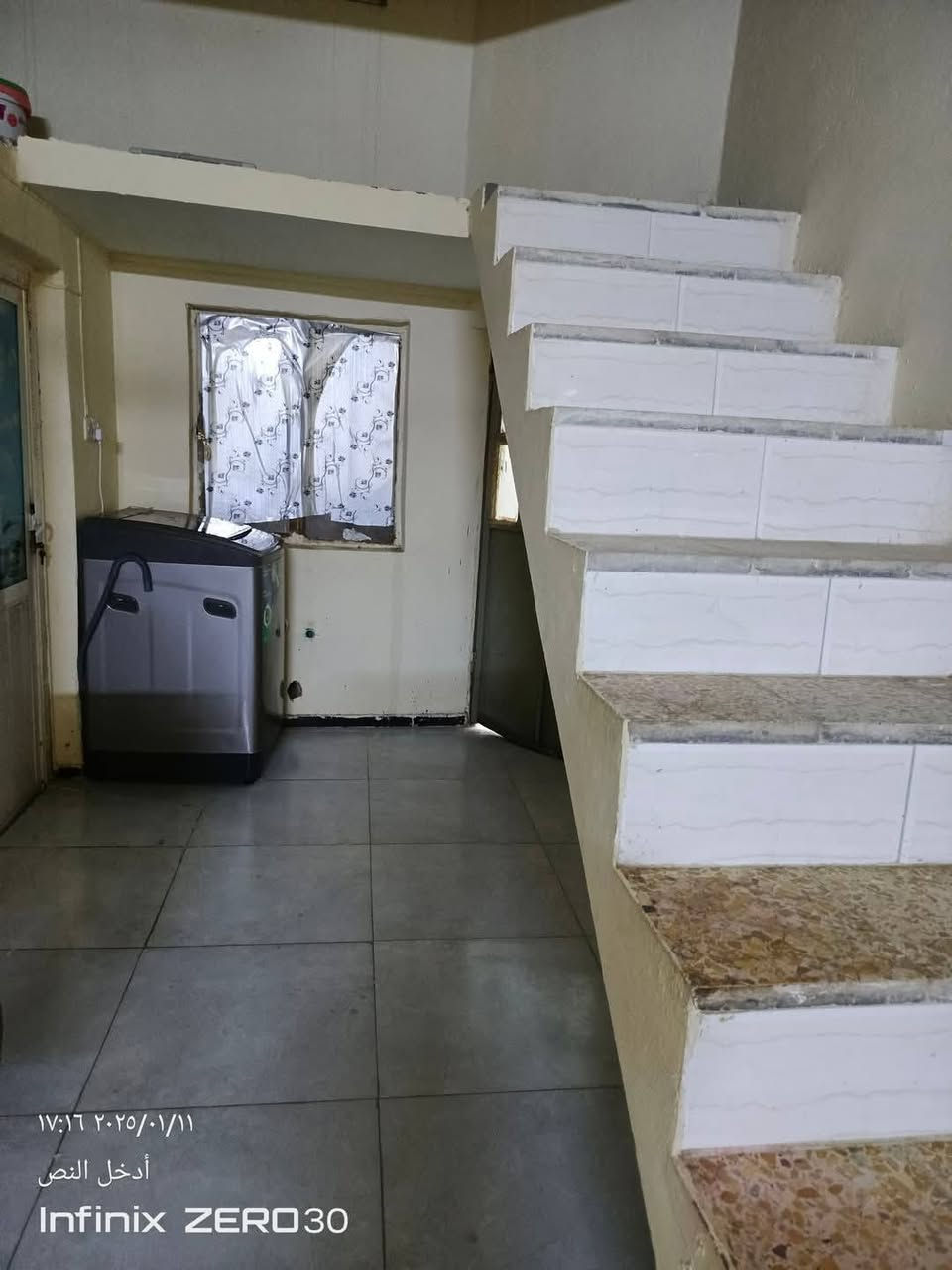 السلام عليكم
بيع مستعجل 
بيت قرب جامعة لامام جعفر الصادق قريب من شارع العام وشارع الزوار جدا جدا  زراعي اقرار محكمة 25 ومسجل بل بلدية ظمن التطويب  مساحة البيت 500 متر
البناء طابوق غرفتين وصالة ومطبخ وبراني و مجمع صحي خارجي وداخلي شارع تبليط خاص للبيت السعر 90
للاستفسار ***********
