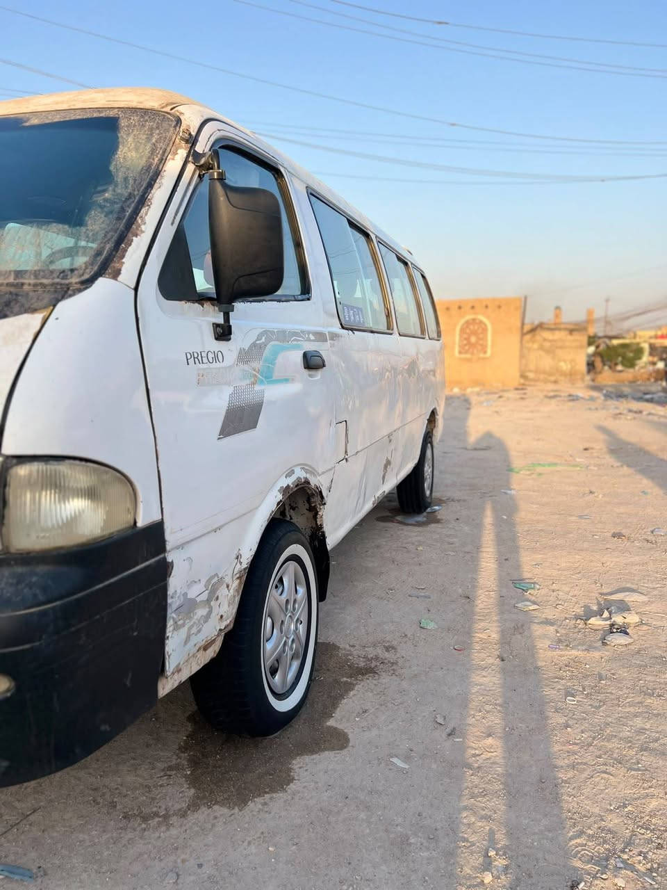 سلام عليكم اعيد النشر بسباب الوعود الكاذبة  رجان الموشراي الاينتصل ويكول جايك بريجو موديل 2000 مكينه كير كسن خيرمن الله شوصيه 3بلديت باس وحد بيه شوايه ت عمير غرفته حلوه ولبدي شواف العين سنوايه لا30بسمي تحويل ثني يوم  مكاني ناصرية السعر 70 تفصيل كثر نتصل ***********
