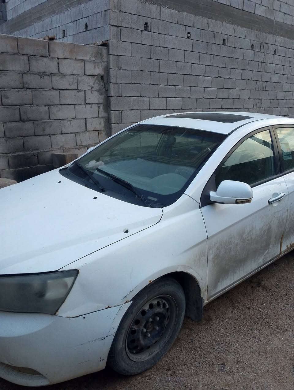 سياره جراند للبيع صيني الموديل 12 ماكينه كورولا جديده السعر 25 بها مجال رقم الهاتف ***********
