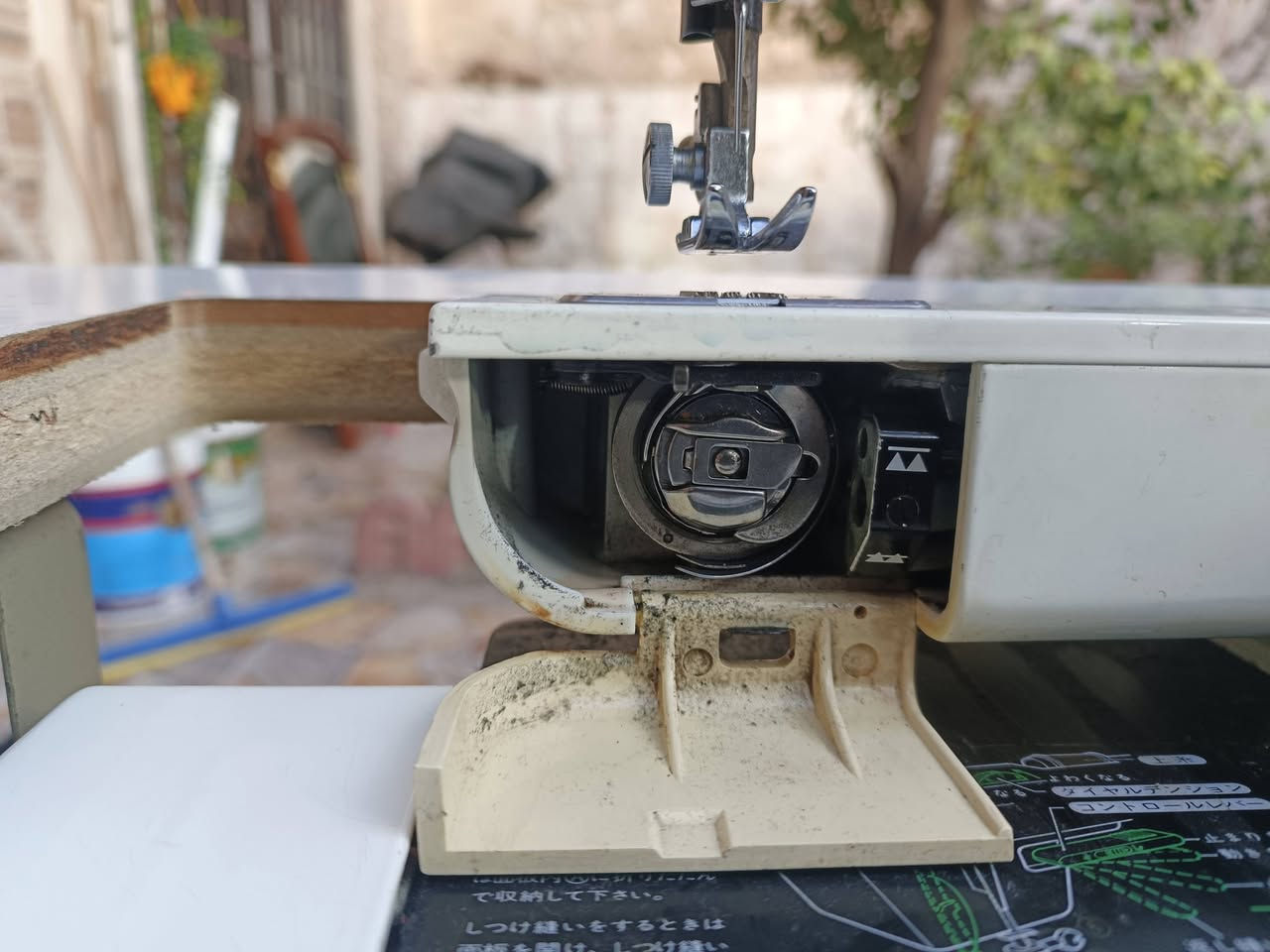 مكينة خياطة براذر گومپال البالة الأصلي مستخدم قليل جدا مال بيت نظيف شرط الفحص خياطة اكثر من10طرز مختلفة وكذلك خياطةالاوفر بسعر كلش حلو تجي وياه كامل ملحقات الغطاء والميز مالته والمحولة. بسعر 140الف فقط وبيه مجال بسيط مكاني كركوك المددودة توصيل ماعندي. للاستفسار ***********
