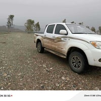 هايلوكس • ٢٠٠٦ • تايرات جديدة