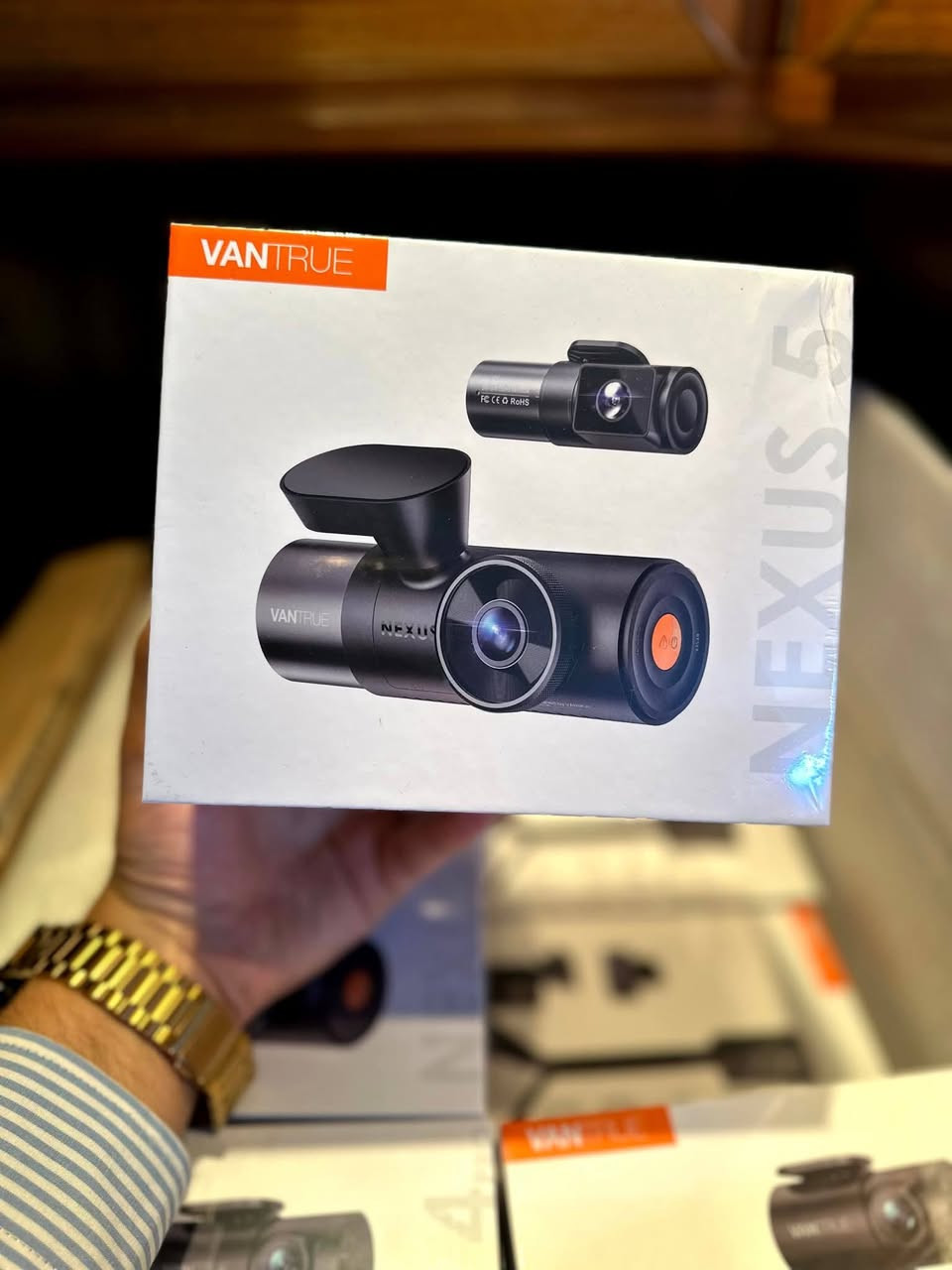 السلام عليكم  متوفر داش كام 
جديدات 
العنوان ميسان وتوصيل موجود


**إذا كنت صاحب هذا الإعلان وتريد حذفه لأي سبب، رجاءا أرسل رسالة إلى الدعم الفني**