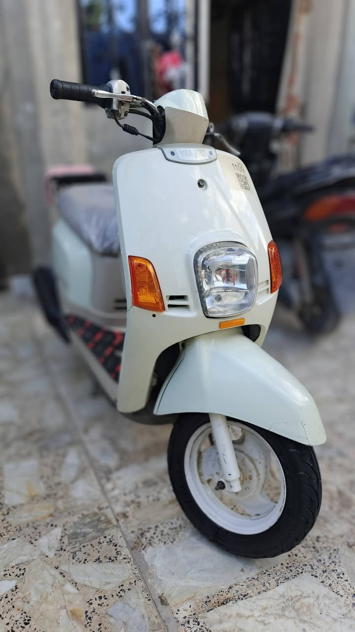 ماكس بوليس كابرتير 2007 داخل كريمي
***********
