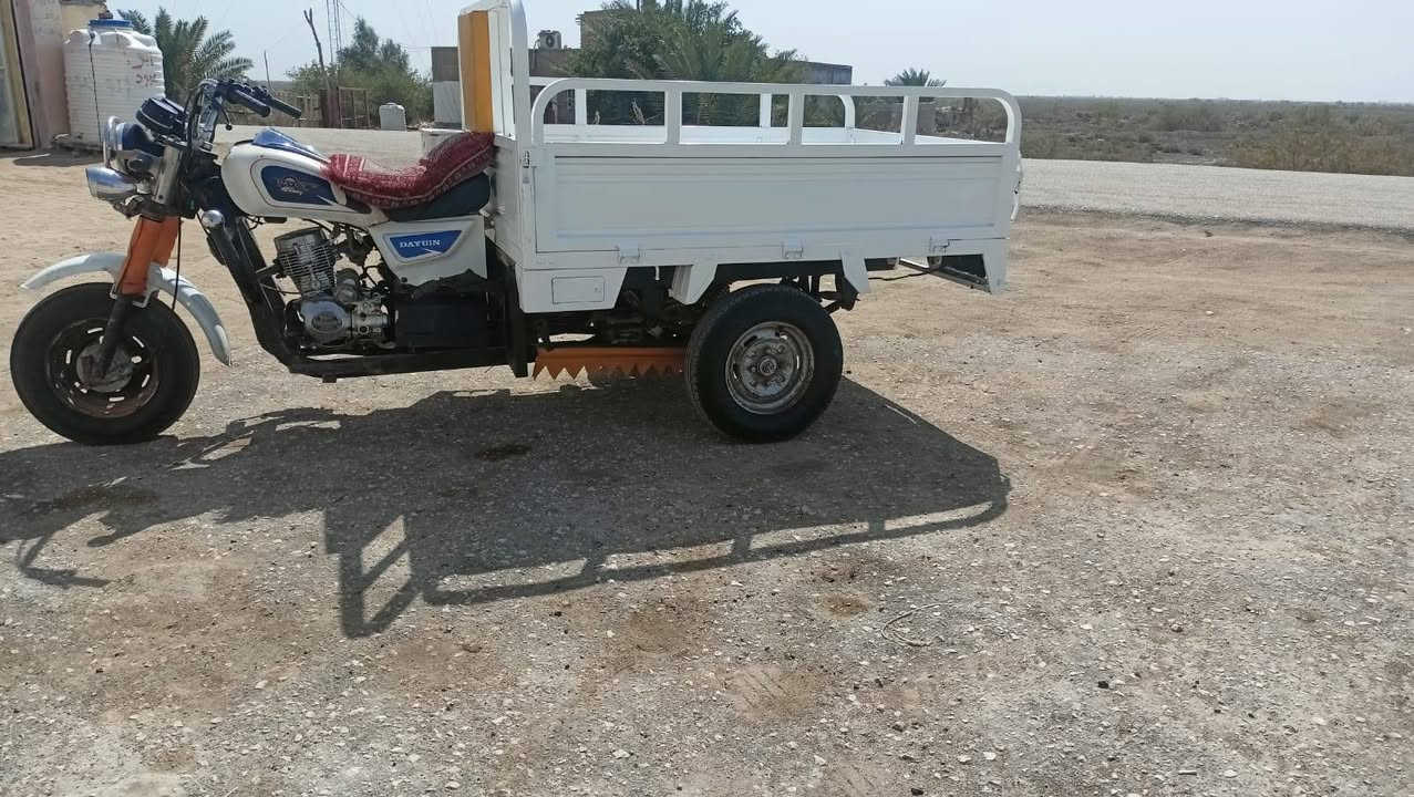 السلام عليكم ستوته اوراق للبيع موديل 2017 بلاديه محرك مامفتوح بدي مصبوغ حراري مكاني ناصرية ناحية الطار السعر خاص ***********
