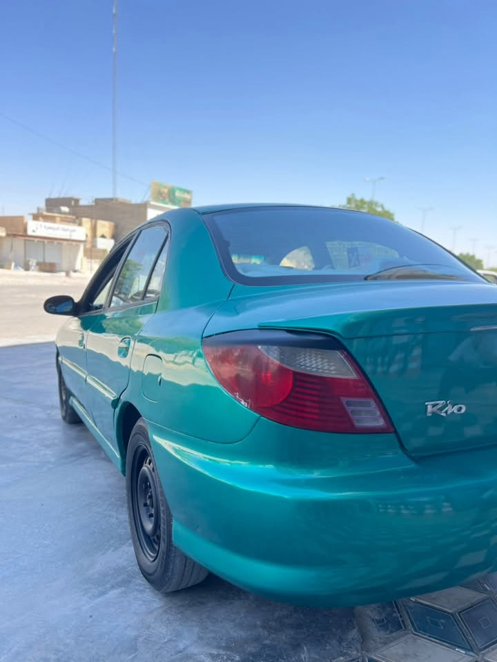 السلام عليكم للبيع كيا ريو 2001محرك 1800 كير اوتو بغداد مشروع وطني لل28 تبريد سياره جاهزه  بدون حادث بلاديه فقط صبغ جماليه تخم تاير صدر جديد  شاشه وسماعات تخم جديد سعر 45 وبيها مجال مكاني صلاح الدين ***********
