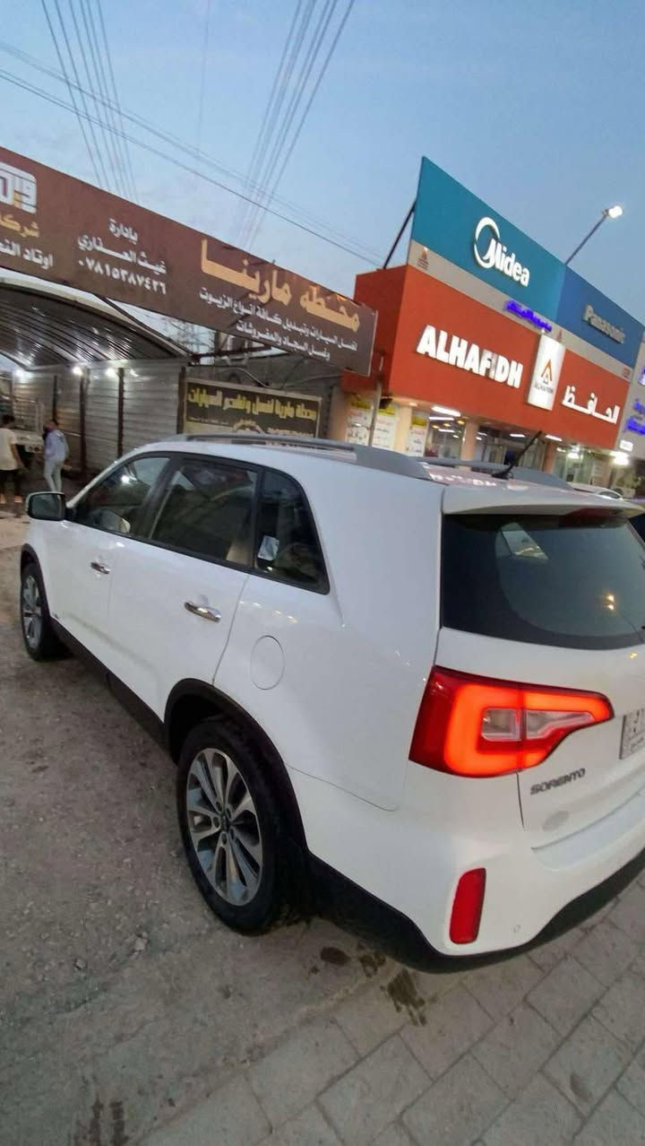 للبيع سورنتو كويتي آعلى فئة واحد 1 على واحد 1
موديل 2015 مكفولة كفالة عامة بلكااااامل
رقم بغداد شرط التحويل
المواصفات 
سبعه 7 راكب 
سته 6 سلندر 
ثلاث 3 قطع تبريد 
بصمه تشغيل 
بصمه أبواب 
اشاره ترحيب
يدات نيكل 
دواسات 

فور ويل
زراكات
حساسات جانبيه 
كاميرا  خلفية 
إشارة بالمرايه 
تحكمات ستيرن
بردات جانبيه 
شاشه 
كشانه جلد
كشانه كهرباء 
السيارة مكفوله كفاله عامه من الصبغ والتبديل والبارد
السعر (185)
المكان نجف كوفه 
للأستفسار الأتصال 

‭٠٧٨٢ ٤٦٢ ٩٤٢٢‬
