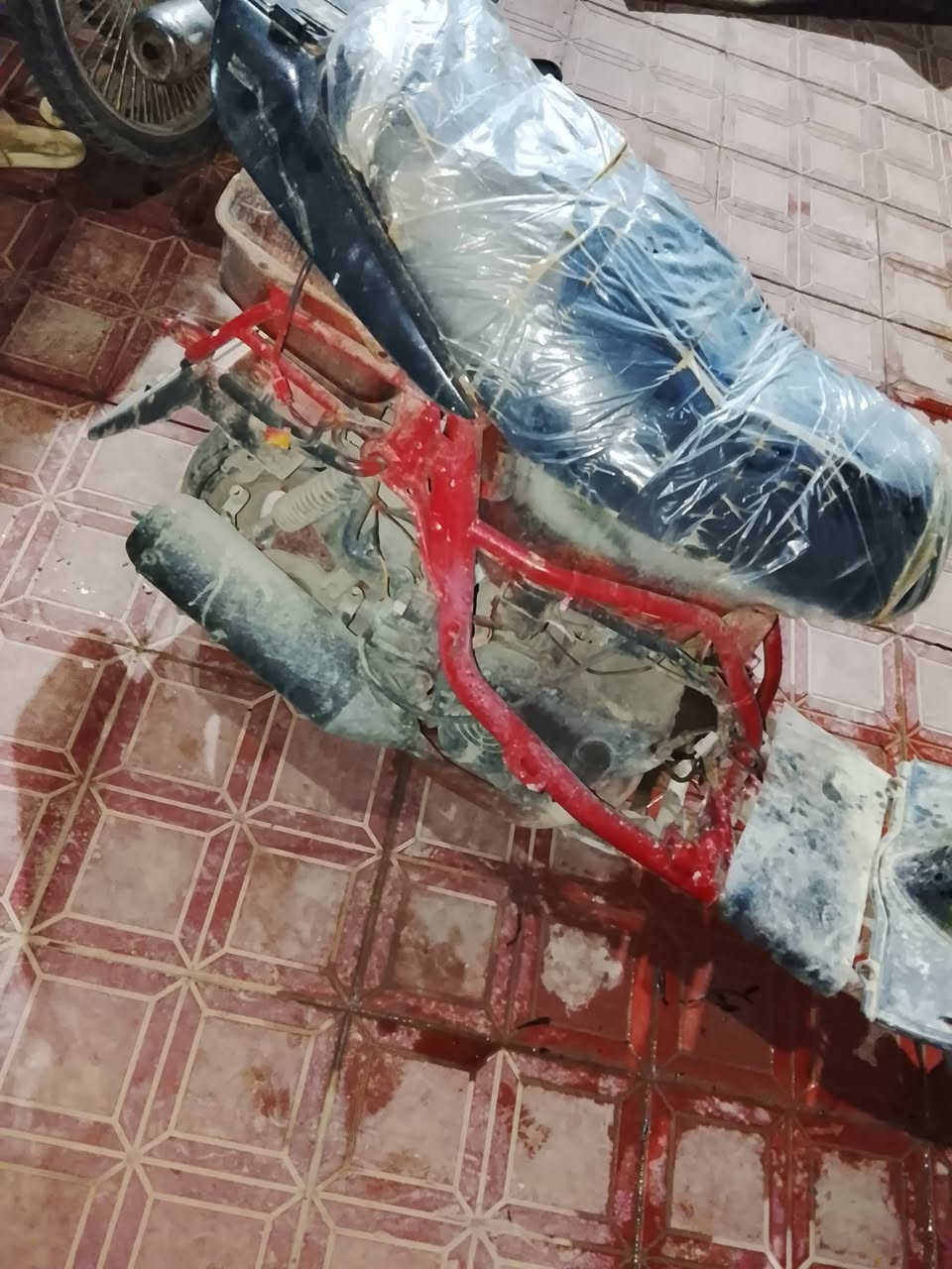 دراجات للبيع مال تعمير شغالات اثنيهن بيهن نواقص بسيطه للبيع ***********
