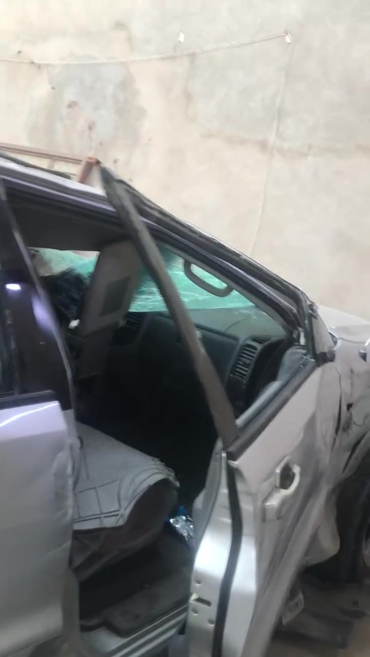 اسلام عليكم عندي باجيرو مو ديل ٢٠٠٢  مكلوبه للبيع عئ حادثهه ابيع سياره شغاله مكاني بغداد للاستفسار ***********
