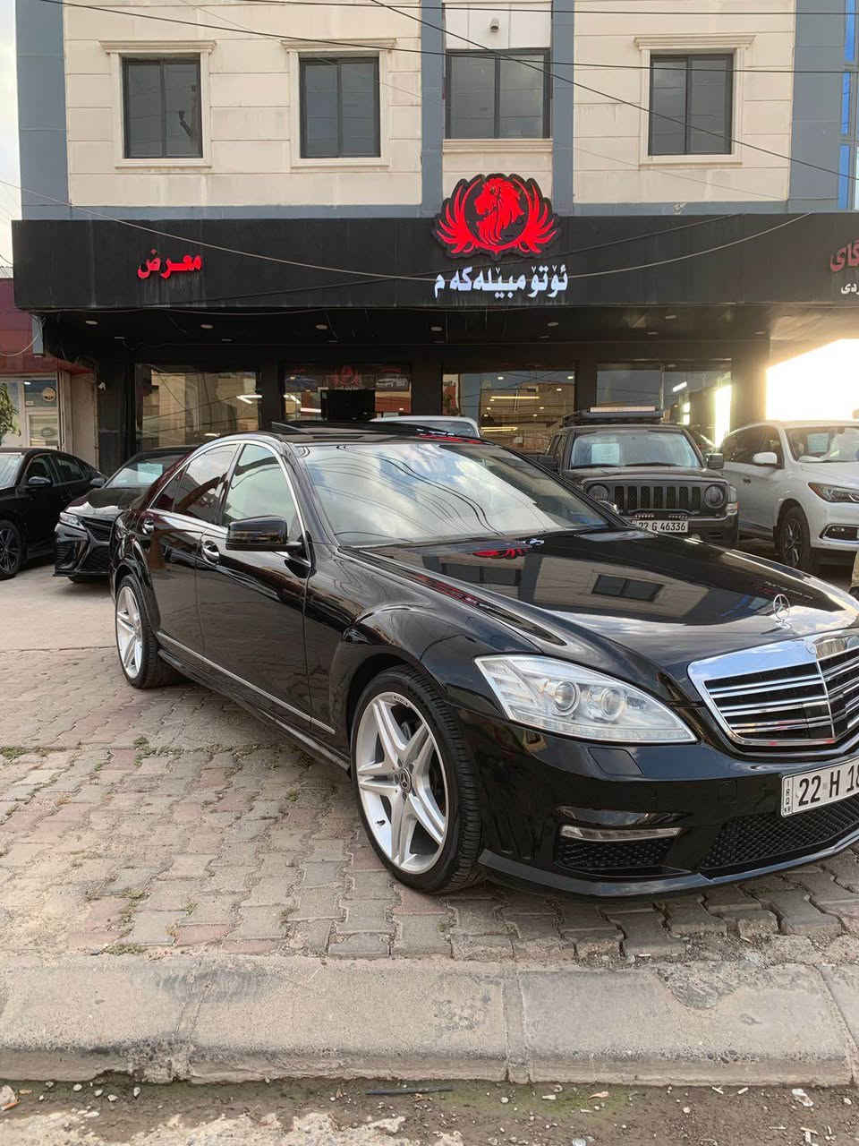 Merceds 2008 S 300 
مارسیدس               
مۆدیل / 2008 S300 
حیزام  بۆیاخ بۆ جوانی 
بێ لێدران ، بێ ناوگرتن 
مەکینە / 6 پستۆنی گاز کەپس نەکراوە
ڕەقەم و سەنەوی نوێیە 
ڕۆیشتن / ٣٨٠ هەزار کم 
مواسفات فوول سلایت 
گۆرینەوە ناکەین تەنها فرۆشتن

نرخ / 165$ خوار نرخی بازار
*********** أربيل, العراق
