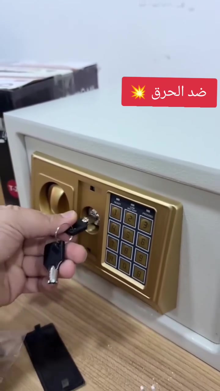 قاصة نقود إلكترونية حجم 20 🔐💰
خزنة هيكل حديدي متين مع رقم سري من 1 إلى 8 أرقام لحفظ الأموال والمجوهرات والمقتنيات الثمينة بأمان داخل المنزل أو المكتب.

قاصة نقود وسط
 قاصة الكترونية
قاصة حديد
 خزنة نقود
 قاصة نقود للبيع
#قاصة_نقود #خزنة_الكترونية #قاصة_حديد


**إذا كنت صاحب هذا الإعلان وتريد حذفه لأي سبب، رجاءا أرسل رسالة إلى الدعم الفني**