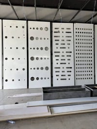 ديكور محل • كهربائيات • الفاترينات ٣٦٠×٨٠×٣٠