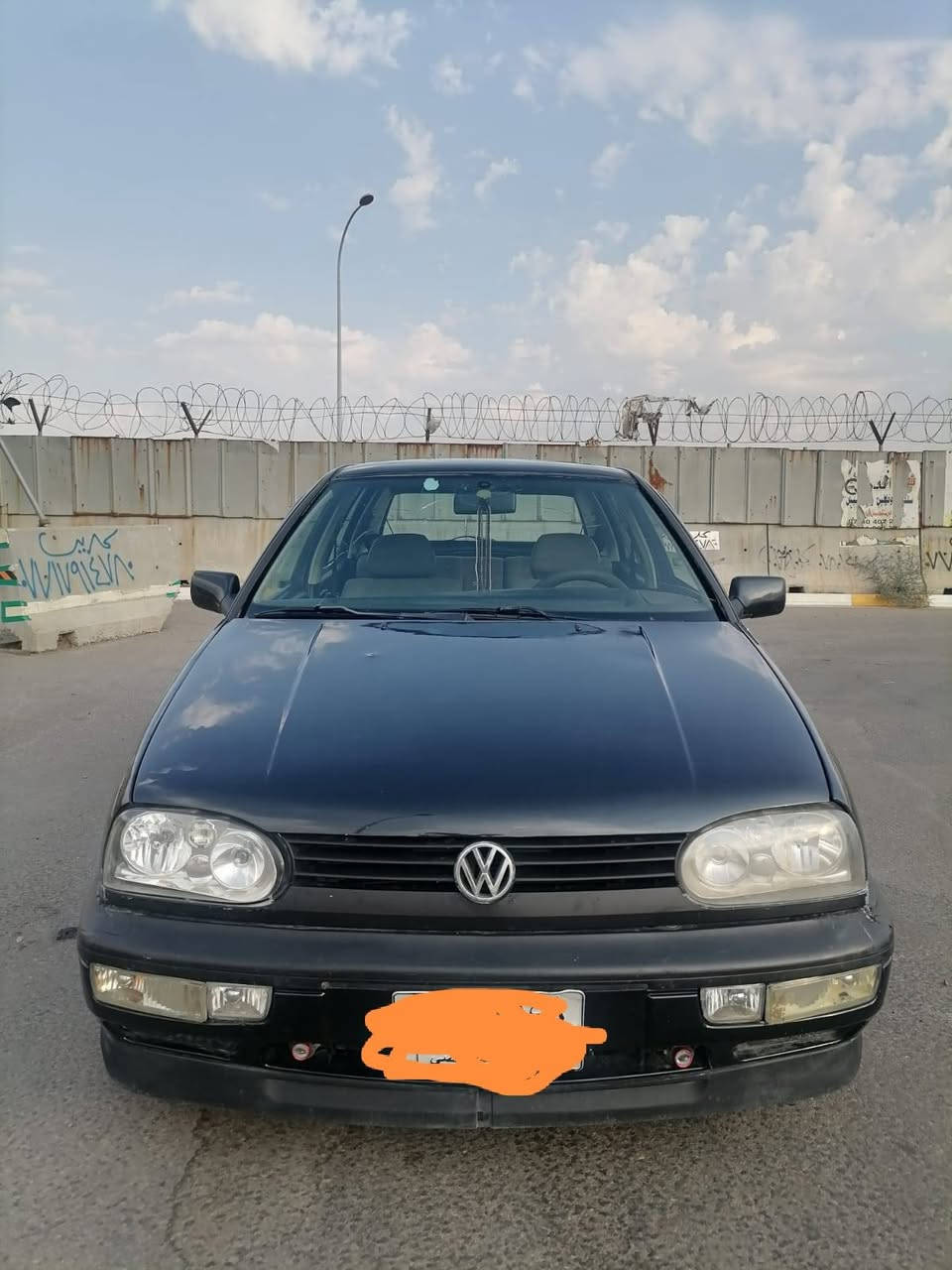 سلام عليكم كولف مديل 1992سياره جديده وجاهزه من كلشي كير اوتو مكينه 2000 كهربائيات زراك ماسحات امامي  تبريد ثلج ويل كب تخم تاير سنتر سنويه جديده 2030 عنوان بغداد سعر(45)واي استفسار اتصال *********** ابو علي
