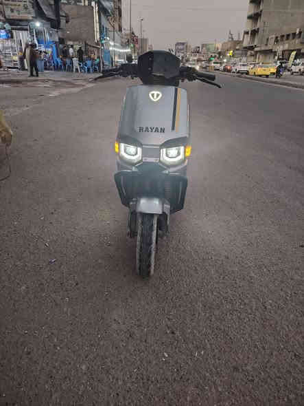 *********** مكاني بغداد سعر السعر 800 بيها مجال شيء بسيط دراجه نظيفه وعلى الفحص افحص  افحص يلا تاخذ موديل 25 بغداد اللي يحب هذا رقمي يتصل علي رجاء ماكو خاص
