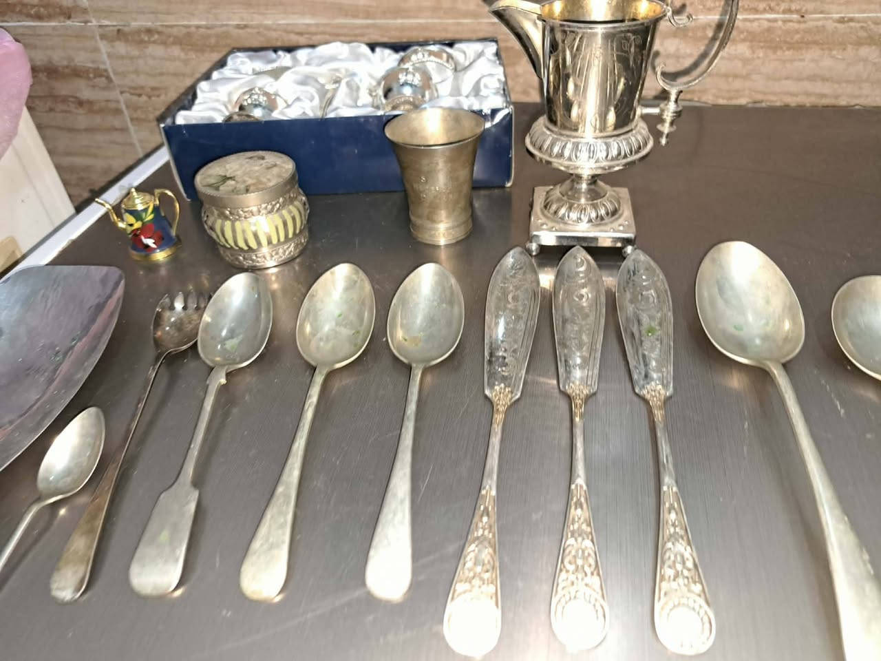 طلاء فضه كلهن سعر 100الف.


**إذا كنت صاحب هذا الإعلان وتريد حذفه لأي سبب، رجاءا أرسل رسالة إلى الدعم الفني**