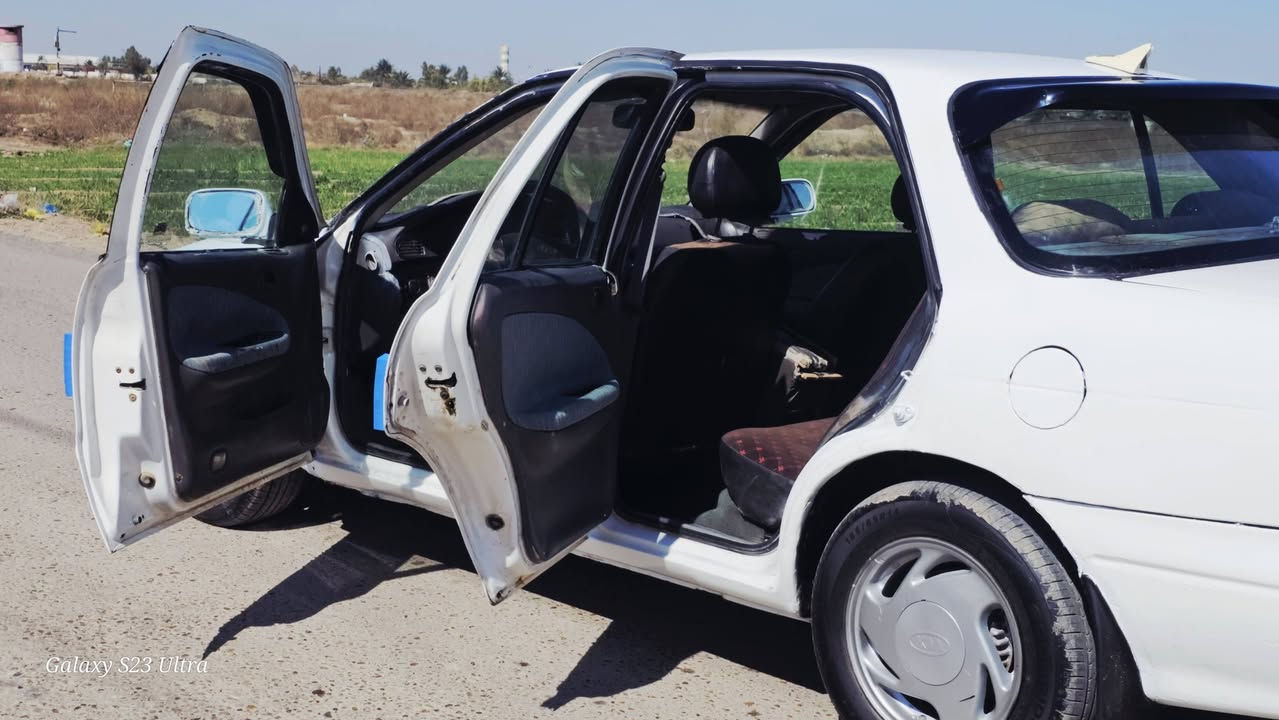 للبيع KIA سيفيا
سيفيا رقم بغداد 11  دولي 
شرط التحويل 
محرك مكفول 
كير مكفول 
شواصي مكفوله 
السياره مصبوغه حزام مكفوله من الظربه 
كهربائيات كامله تخم تاير جواهه 
تبريد بس غاز كامل 
ترايك وين ما تريد السياره جاهزه من كلشي 
السعر المطلوب 38 وبيهه مجال قليل للاستفسار
***********/***********
