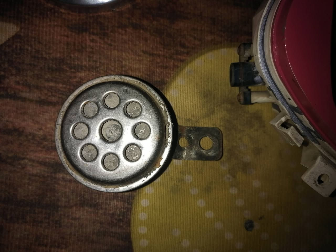 السلام عليكم غراض مال تفصيخ اصلي لبيع تفاصيل خاص
دشبول عدله عل الفحص سعره معروف بسوك الأصلي مو تجاري اشاير منغولي اصلي قبق فلاوين جديد هورن اصلي الشراي خاص


**إذا كنت صاحب هذا الإعلان وتريد حذفه لأي سبب، رجاءا أرسل رسالة إلى الدعم الفني**