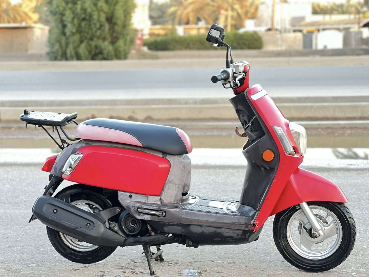 السلام عليكم 
نوزل للبيع موديل 2013 شرط ما مفتوحه السعر 950 /***********
