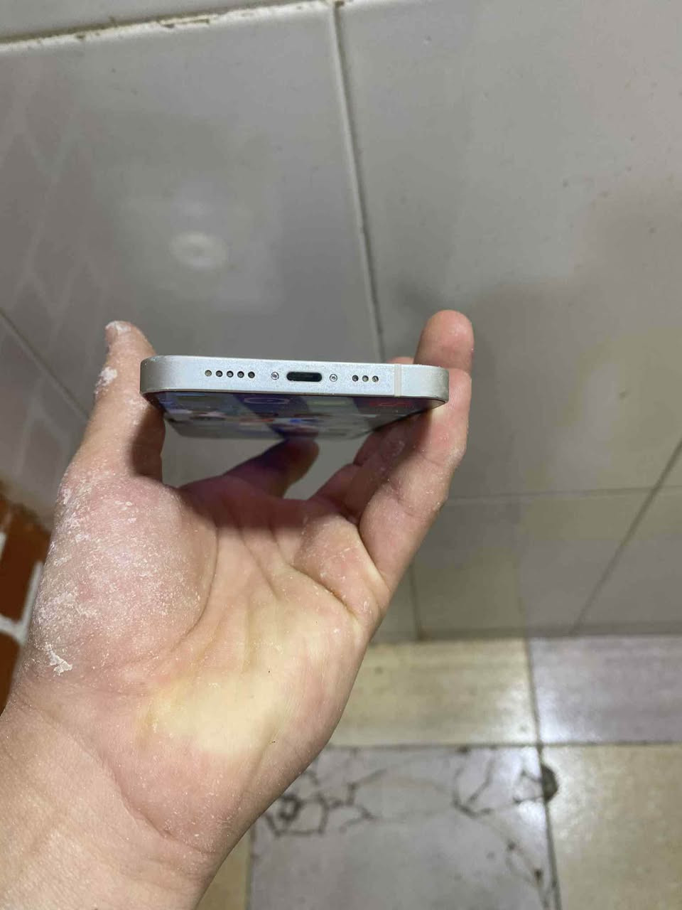 نورمال كبس مايعبر هوى 

ذاكره 128 

نموذج m 

بطاريه 74 جهاز نضيف 

السعر 350 الف أربيل, العراق


**إذا كنت صاحب هذا الإعلان وتريد حذفه لأي سبب، رجاءا أرسل رسالة إلى الدعم الفني**