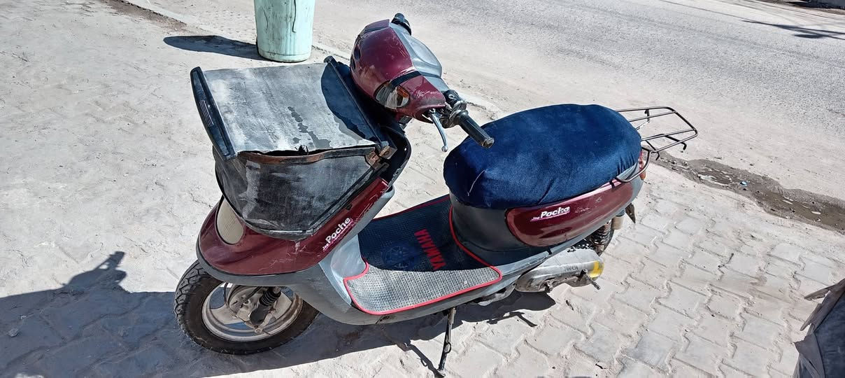 سلام عليكم دراجه منغولي ام السله شغاله كفرات بلادي هندر سلف لايت شغال تخم تاير جديد محرك نضيف السعر 200وبيه مجال العنوان كربلاء الاتصال ***********
