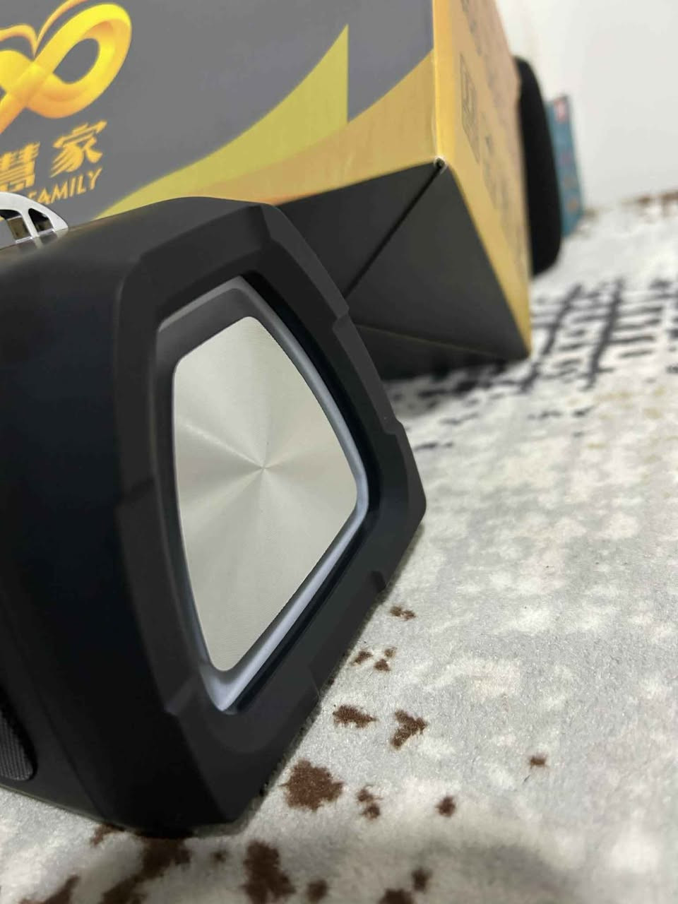 سپیکەر لۆک
بالەیە ی ئەوروپییە سەوتێکی بەرزو نایاب
پاوەر بانکە
ئەتوانی مایکیشی لێبەیت
بلوتوس و فلاش میمۆری و ئۆکسە
نرخی 30 هەزار
شوێن سلێمانی و گەیاندنیش بەردەستە السليمانية, العراق


**إذا كنت صاحب هذا الإعلان وتريد حذفه لأي سبب، رجاءا أرسل رسالة إلى الدعم الفني**