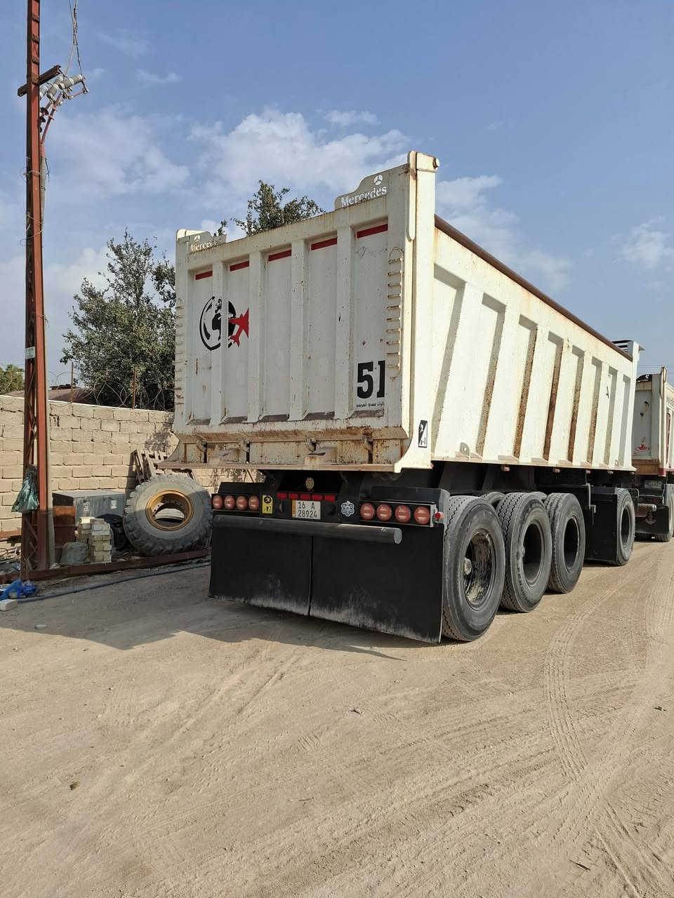 مقطوره للبيع شاصي 16 دناكير 16 كفاله عامه
***********
***********
