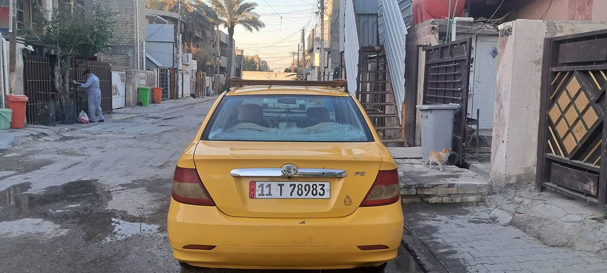 بي واي دي اف ٣
2011  
سعر 50 وبيه مجال شويه مكان بغداد الدوره 
السياره بأسمي تحويل ثاني يوم
هاتف ***********
