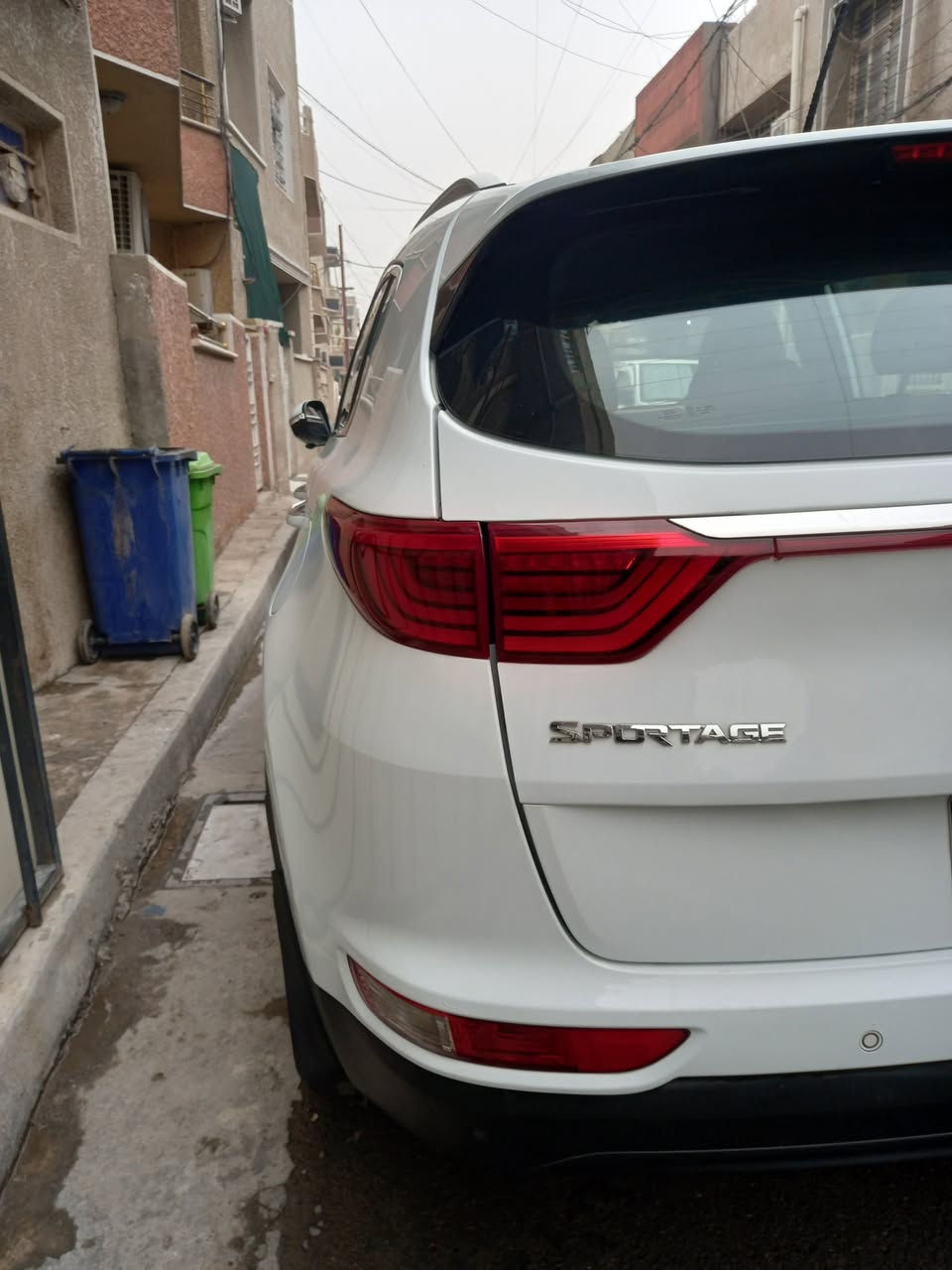 سبورتج ١٧ خليجي بانوراما بصمه
ماشية ١١٥ فول عدا الصندوق ١٨٠ وبيه مجال رقم بغداد هاتف ***********
