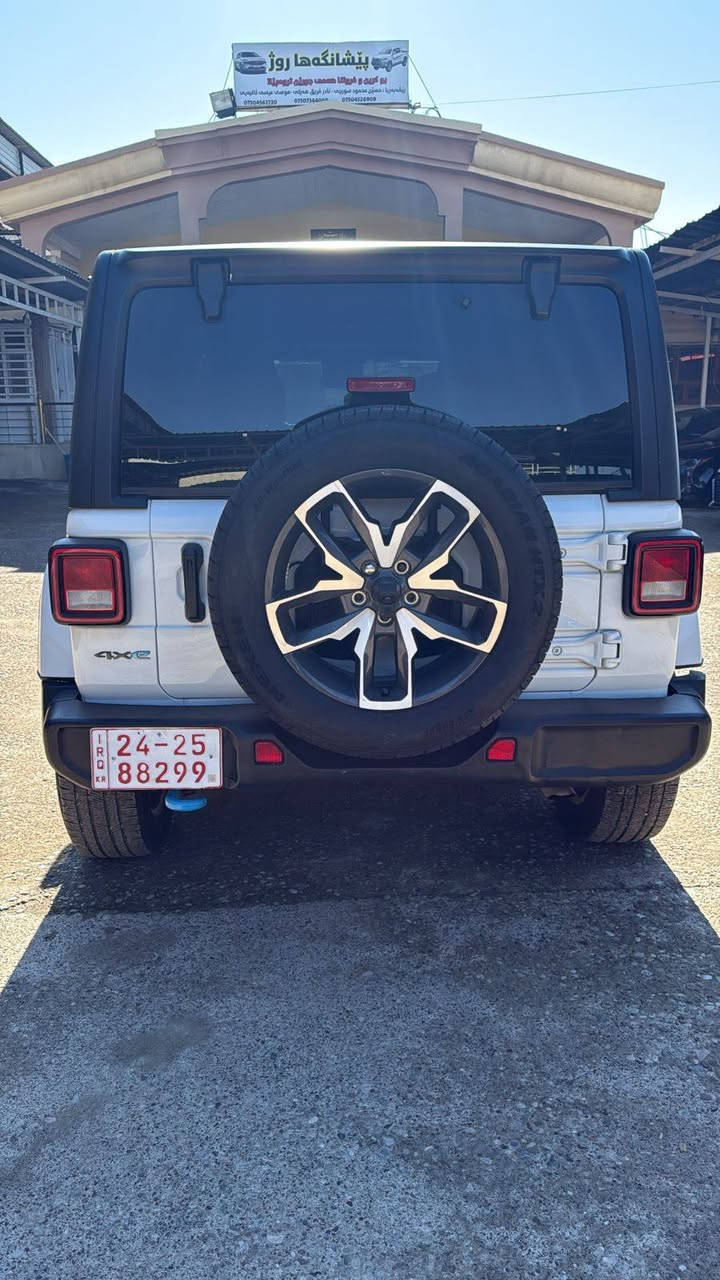 جيب رانجلر موديل 2024 
سياره فول مواصفات فتحه سقف 
محرك اربع سلندر هايبرد وشحن 
🍂🍂🍂🍂🍂🍂🍂🍂
مواصفات السياره 
فورويل درايف 
اطارات بالون 
تحديد مسار الشارع 
رادار امامي جانبي خلفي 
لايت ال اي دي زينون 
نظام انزلاق نظام انحدارنظام ترابي نظام ثلجي
نظام ايكو سبورت نورمان 
كشن جلد كشن هيتر كوشن كهربائي 
كشافات امامي ضباب 
شاشه اعطال السياره شاشه جي بي اس ملاحه 
هاند بريك بصمه 
بصمه ابواب بصمه تشغيل عن بعد 
وبعد بيها مواصفات 
الحادث السياره خلفي 
ملاحظه 
السياره رقم محافظات كردستان اربيل دهوك سليمانيه
الاستفسار اتصال هاتفي مباشر
***********
***********
خابر وتؤمر📱
