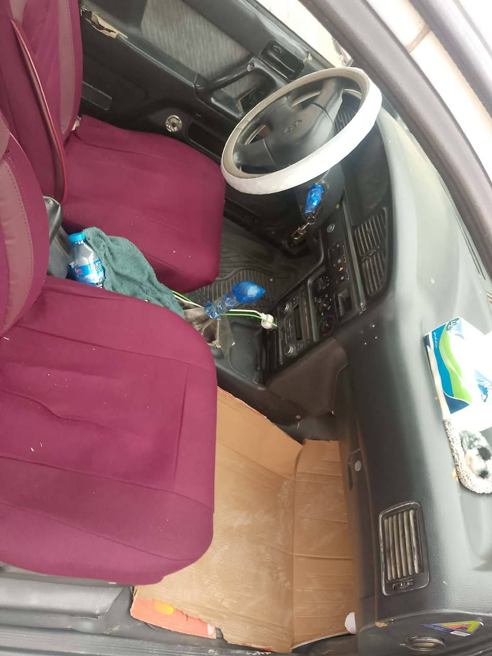 النترا موديل 93 رقم ديالى انكليزي شواصي فرممات مكفولات لا خياس ولا ضربه سياره مكفوله مكينه  وكير نضيفات سنويه 30 تحويل مباشر سعره 27وبيه مجال بصيط الموشراي ليتعب روحه ويتعبنه مكان السياره بعقوبه بهرز ***********
