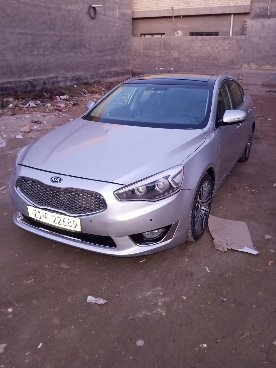 السلام عليكم كيا كادنزا موديل 16وارد امريكي فول مواصفات 3قطع صبغ رقم سليمانية الجديد  مكاني بابل الإسكندرية السعر 120وبيها مجال الاتصال ***********
