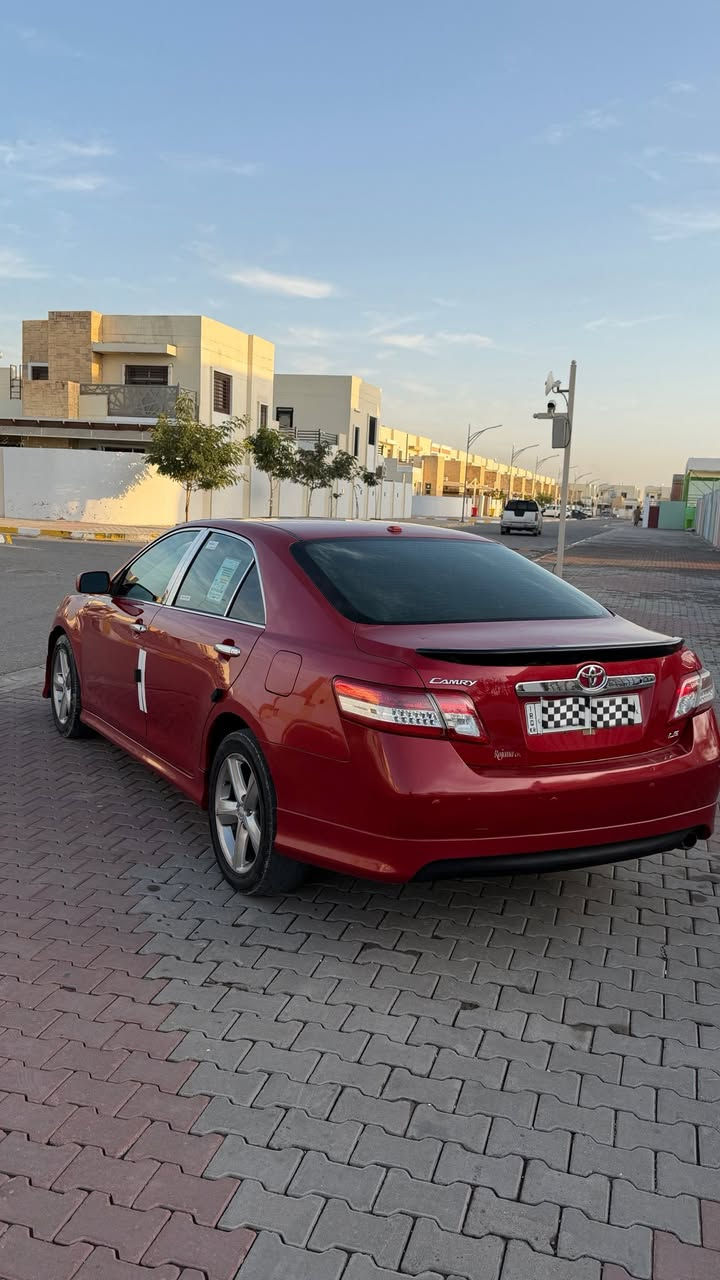 يا الله
السلام عليكم 
كامري 2011 امريكي كلين 
مكفوله من الصبغ والتبديل بيها بارد 3 مكانات صغار
كير محرك شرط محرك 2500 
تبريد تدفئه تخم تاير كهربائيات كلها شرط 
السياره بدن مصرف بدون اي نقص 
رقم سليمانيه اجنبي سنويه وهزه جديده 
تحويل مباشر 
السعر 122 وبيها مجال جدا بسيط حق الشوفه
مكان السياره تكريت 
‭0772 968 5242
