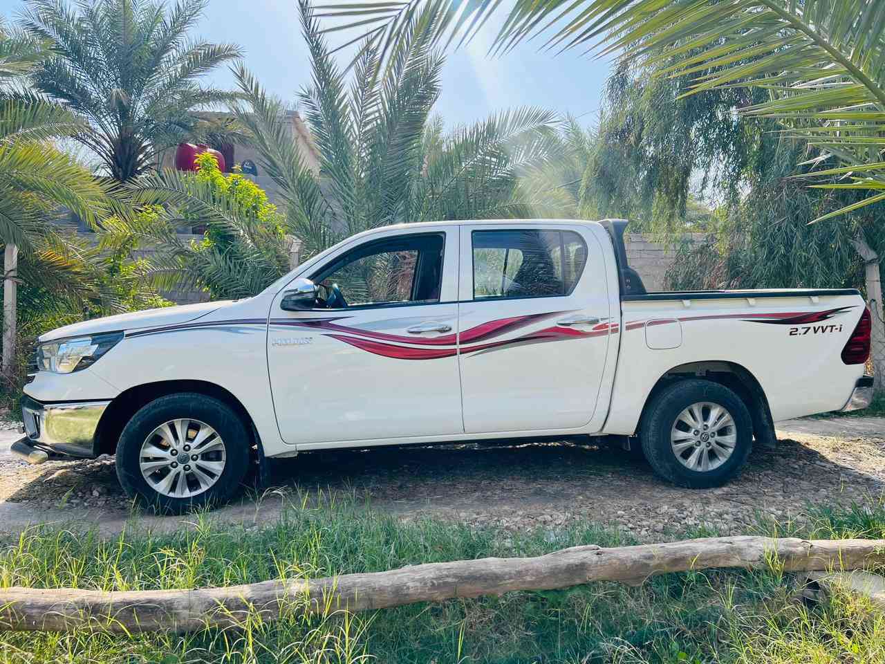 سلام عليكم 
بيكم هايلوكس 2020 رقم اربيل دولي سنويه لل2031 سونار مرفق مع صور  سعر 220وبي مجال لعنوان واسط الزبيديه الاتصال ***********
