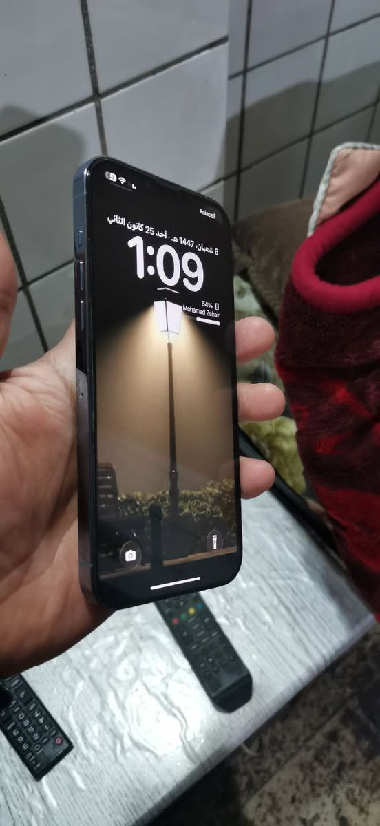 السلام عليكم . ايفون 13 برو ماكس ذاكره 256 بطاريه 85 نضافه 100‎%‎ ملحقاته كامله رايده ب 750 الف بي مجال مكاني الكراده ***********
