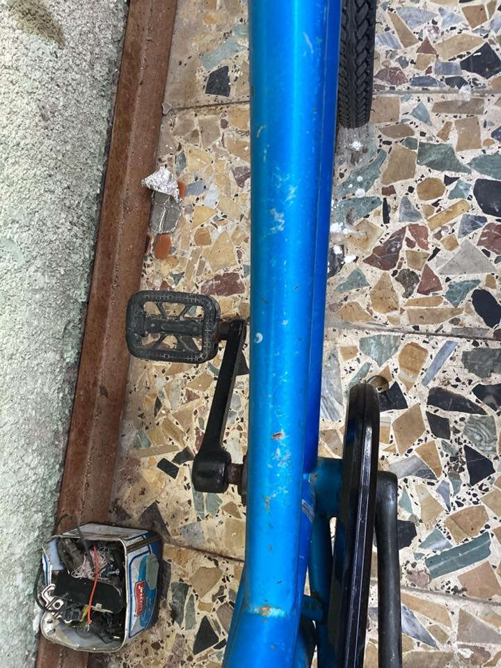 بايسكل سياحي حجم 26تاير وره نضيف والكدام مبدل زوج جوبات بريك خلفي + (امامي موجود) مدكر كدام موجود بي شخوط البايسكل سعره 75وبي مجال مكاني بصره القبله ***********
